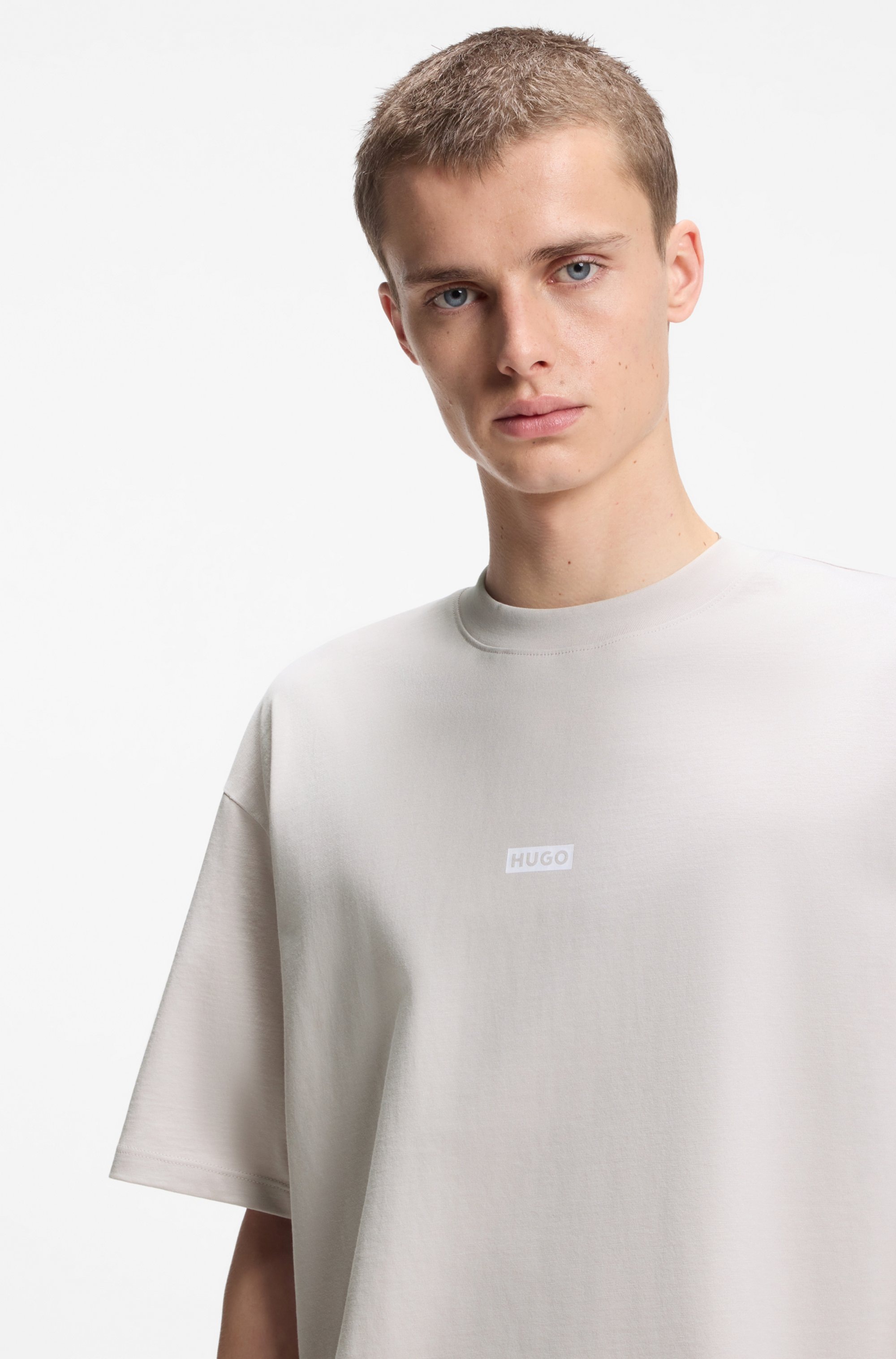 HUGO Blue T-Shirt "Nalono" mit Logodruck, Oversized Look mit Backprint günstig online kaufen