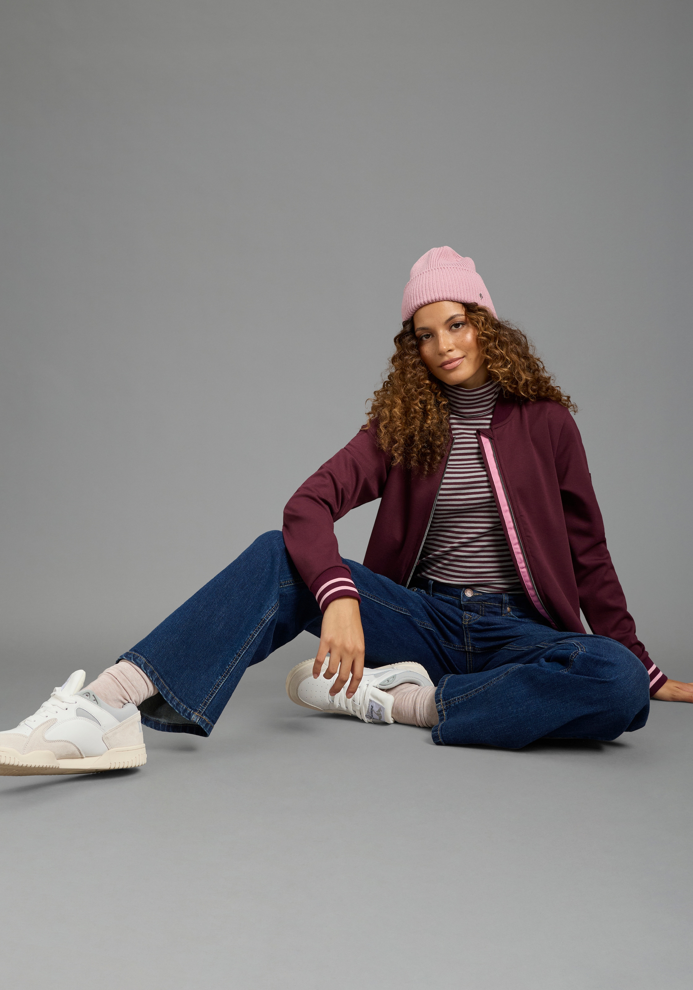 KangaROOS Blouson aus softem Materialmix, mit Kontrastdetails, Reißverschluss