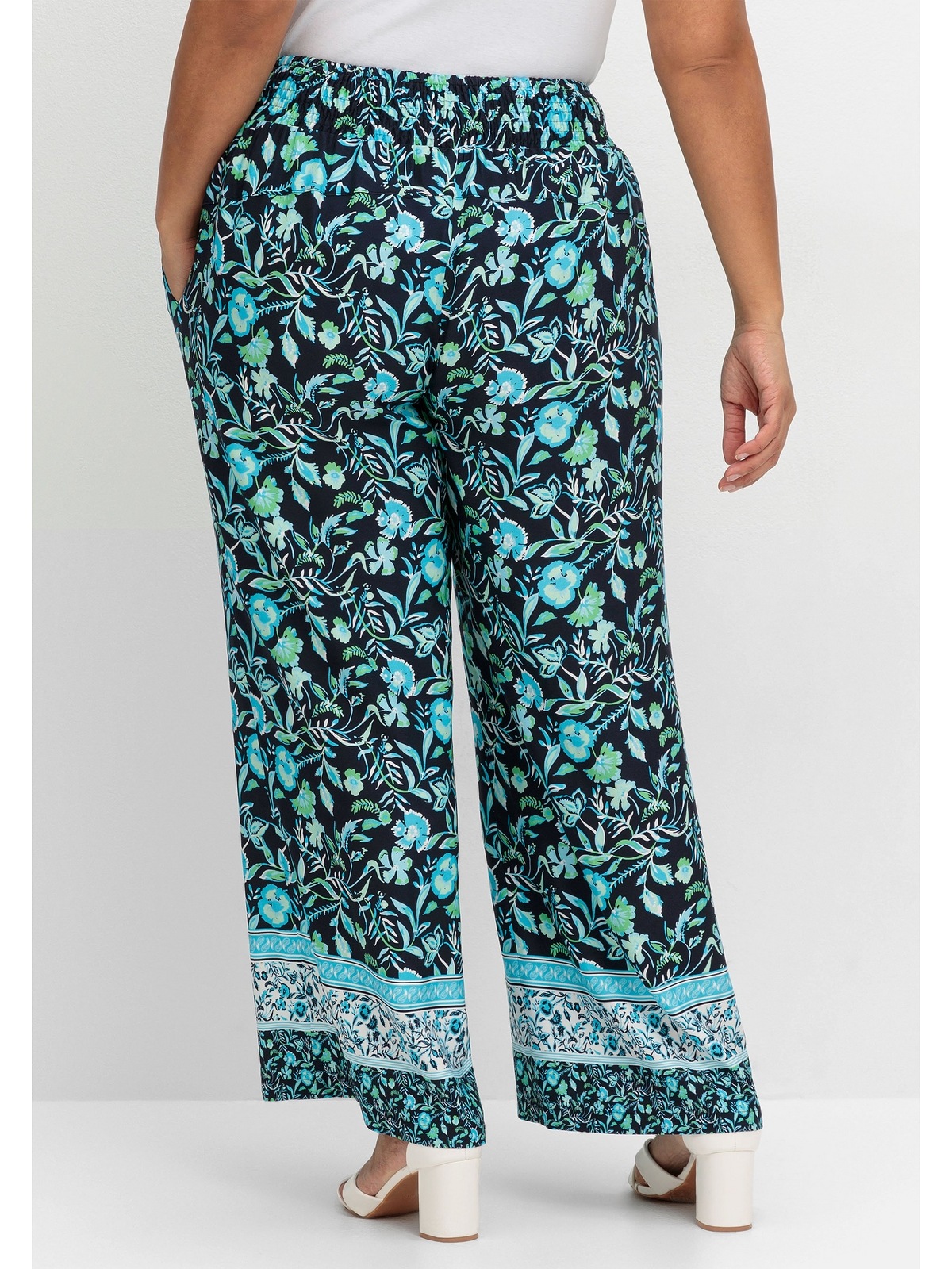 Sheego Schlupfhose "Große Größen", mit Blumenprint und Smokbund günstig online kaufen