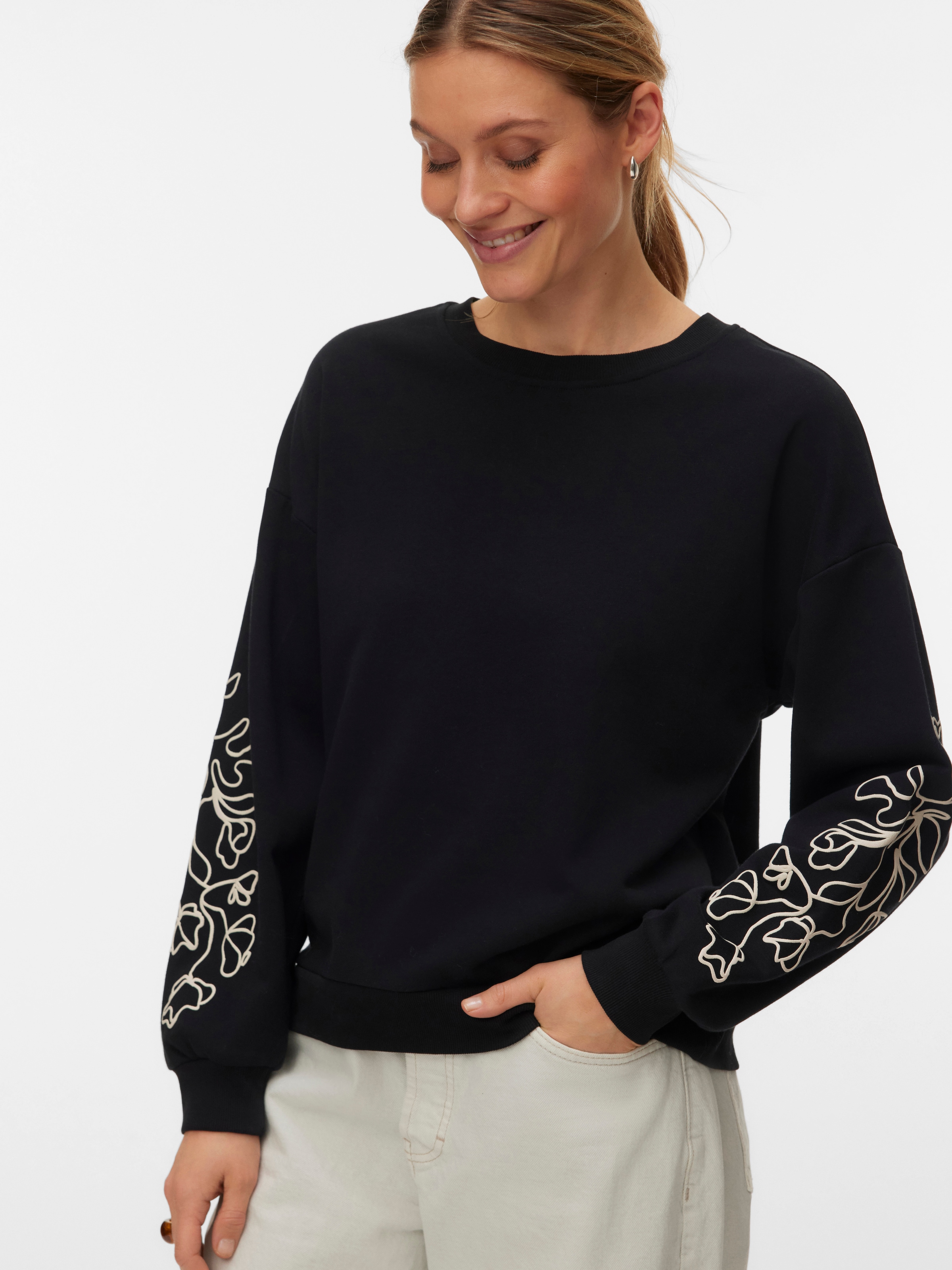 Vero Moda Sweatshirt »VMLADA L/S O-NECK SWEATSHIRT JRS BTQ«, Baumwollmischung, regular fit
