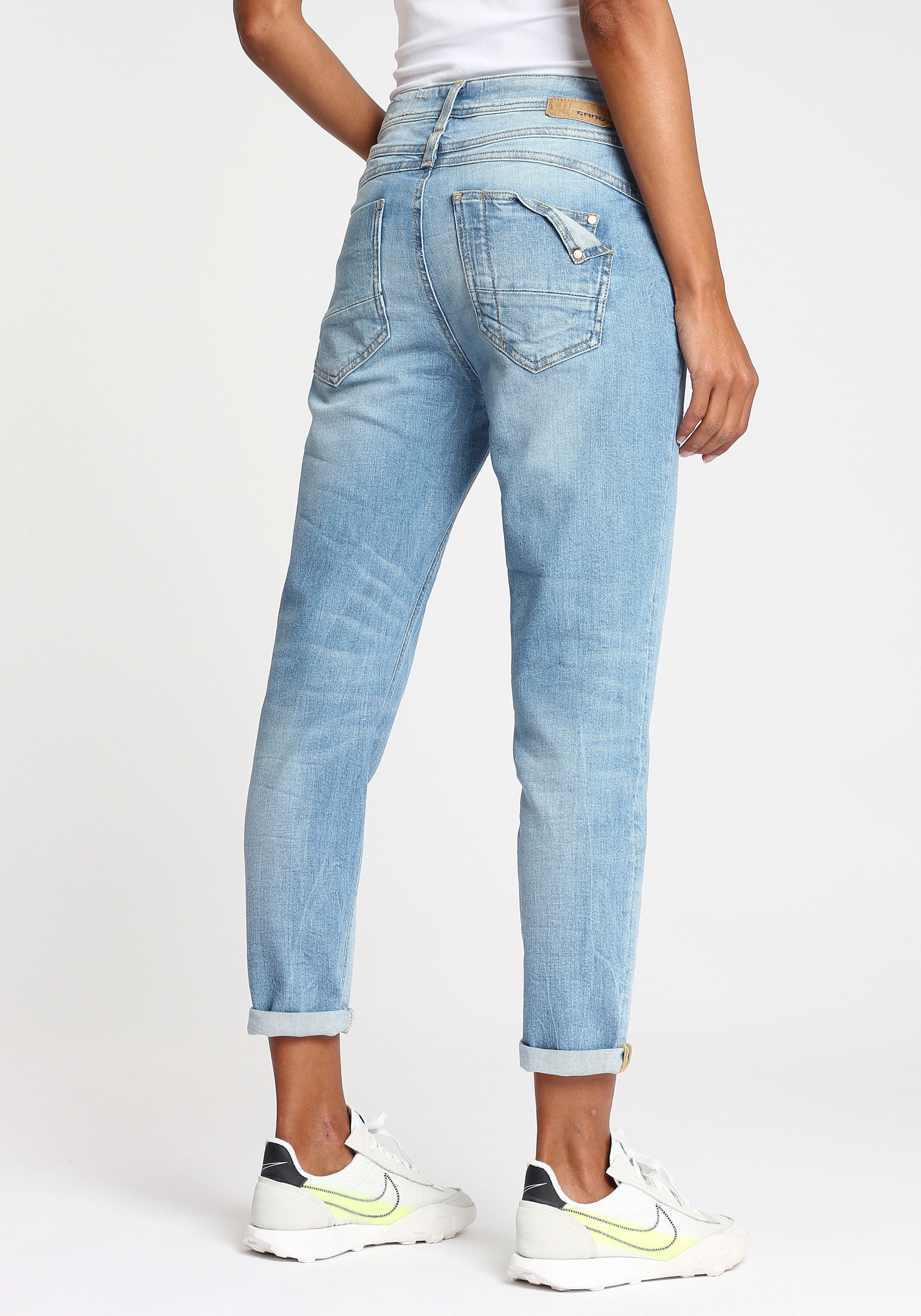 GANG Relax-fit-Jeans »94AMELIE CROPPED«, ausgefranster verkürzter und für mit am Beinlänge Saumabschluss | BAUR bestellen Kante
