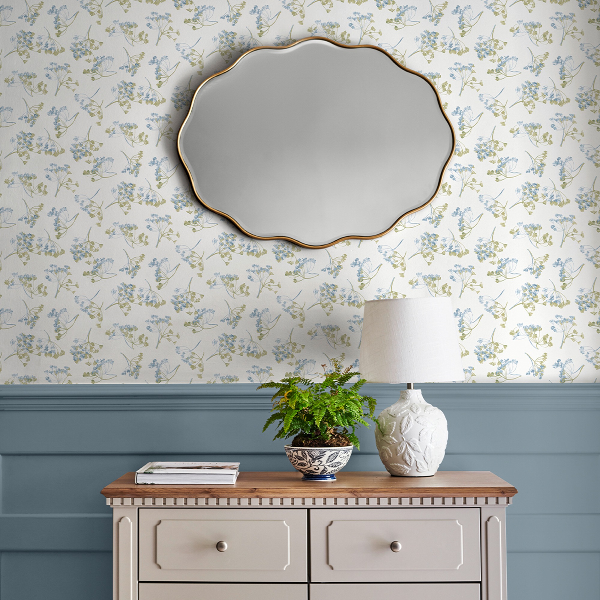 Laura Ashley Vliestapete "Avonbury Hedgerow" Floral Glatt Design Tapeten