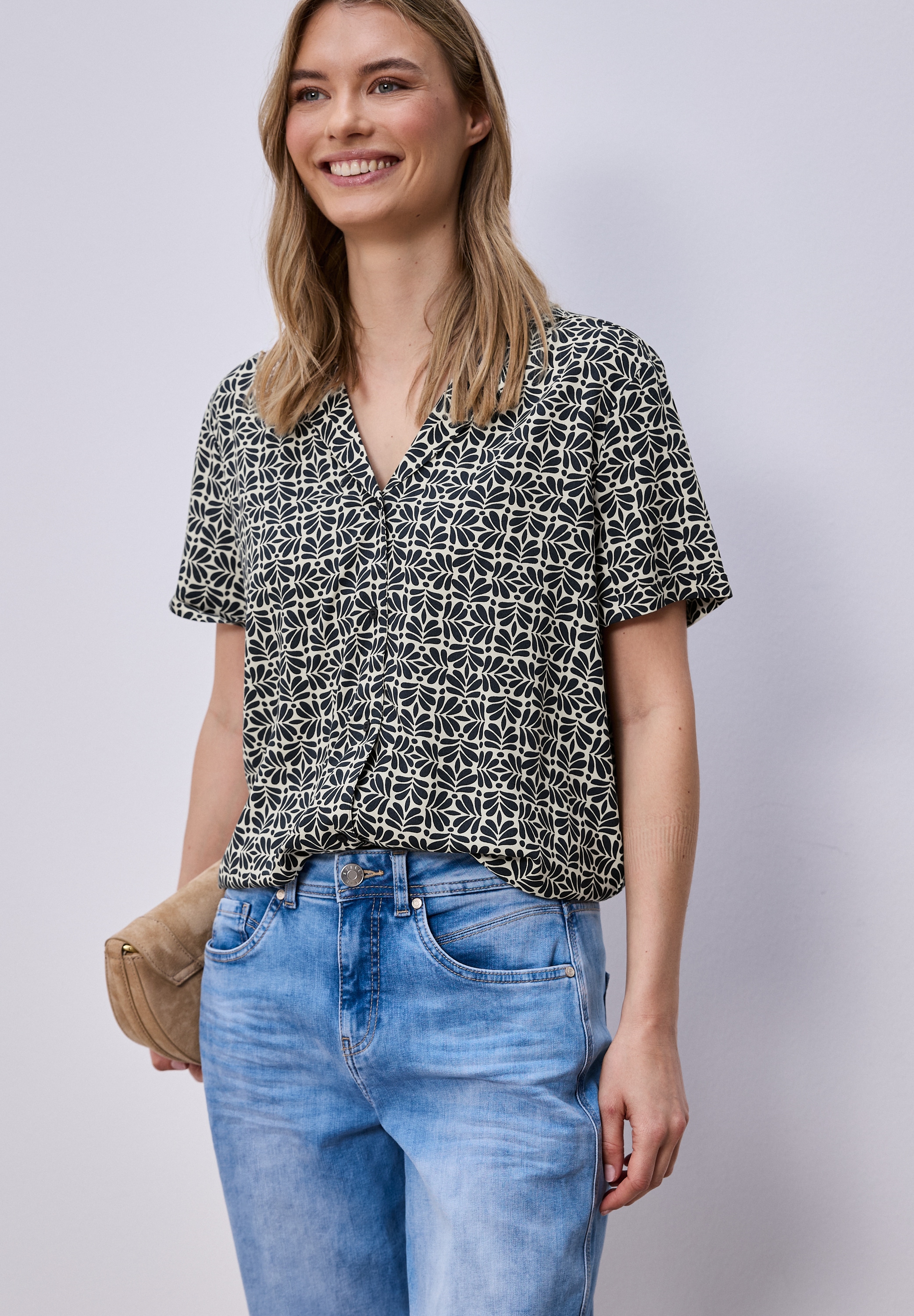 STREET ONE Kurzarmbluse aus softer Viskose günstig online kaufen