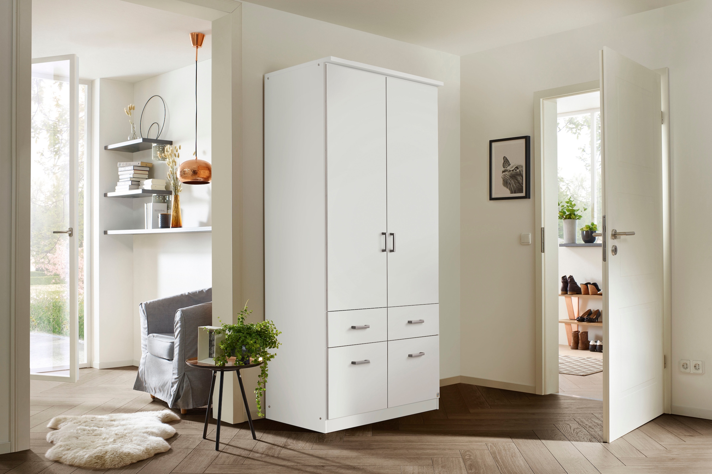 rauch Kleiderschrank »Kleiderschrank Schrank Garderobe deckenhoher Schrank BREMEN«, in vielen Farben und Ausführungen MADE IN GERMANY