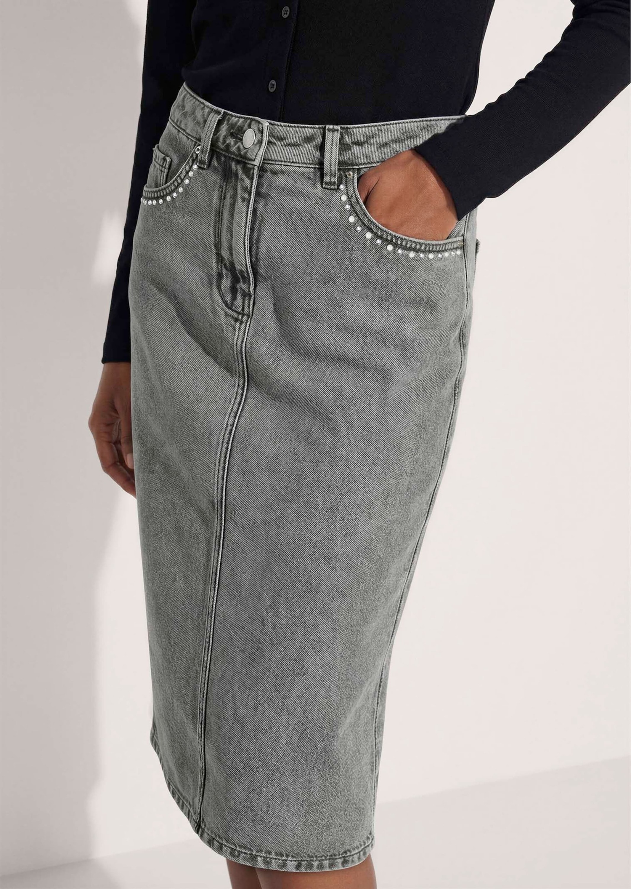 MADELEINE Maxirock »Rock Jeansrock mit verzierten Taschen«