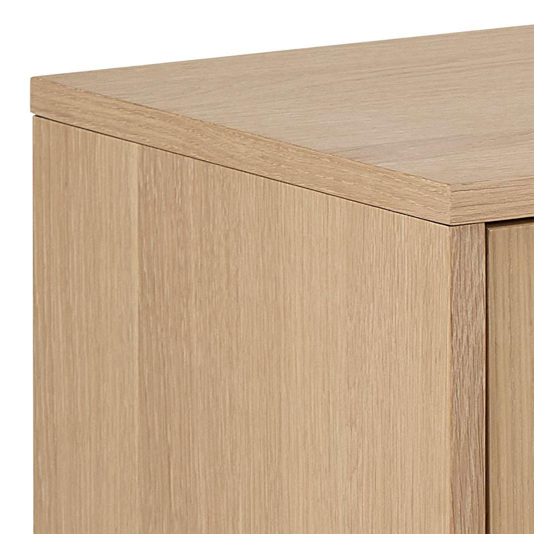 ACTONA GROUP TV-Schrank »Marte - zeitlos & praktisch mit flexiblen Aufbewahrungsmöglichkeiten« Langlebiger TV-Tisch aus massiver Eiche mit viel Stauraum. B: 160 cm