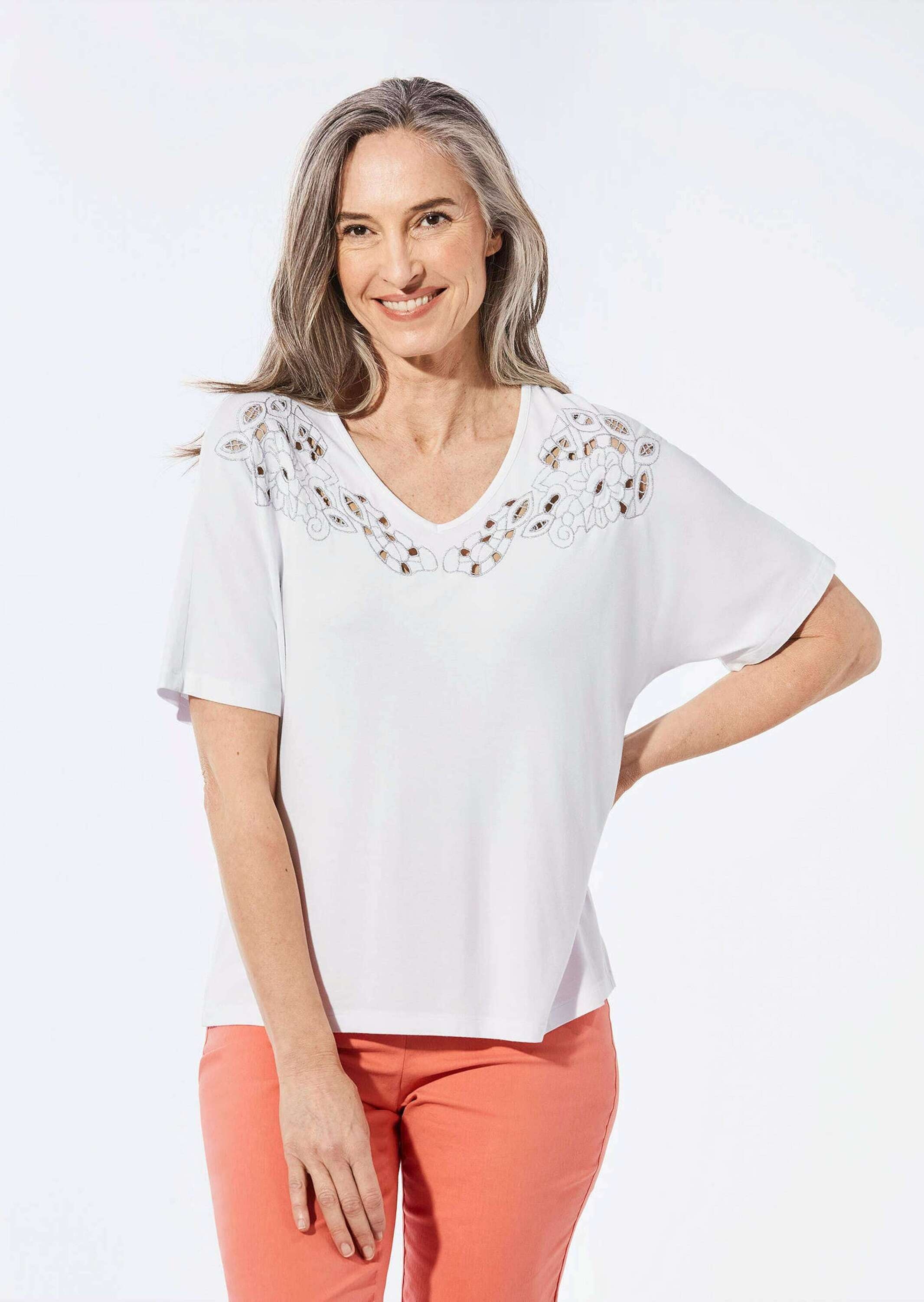 Thumbnail - GOLDNER Kurzarmshirt "Top mit V-Ausschnitt"