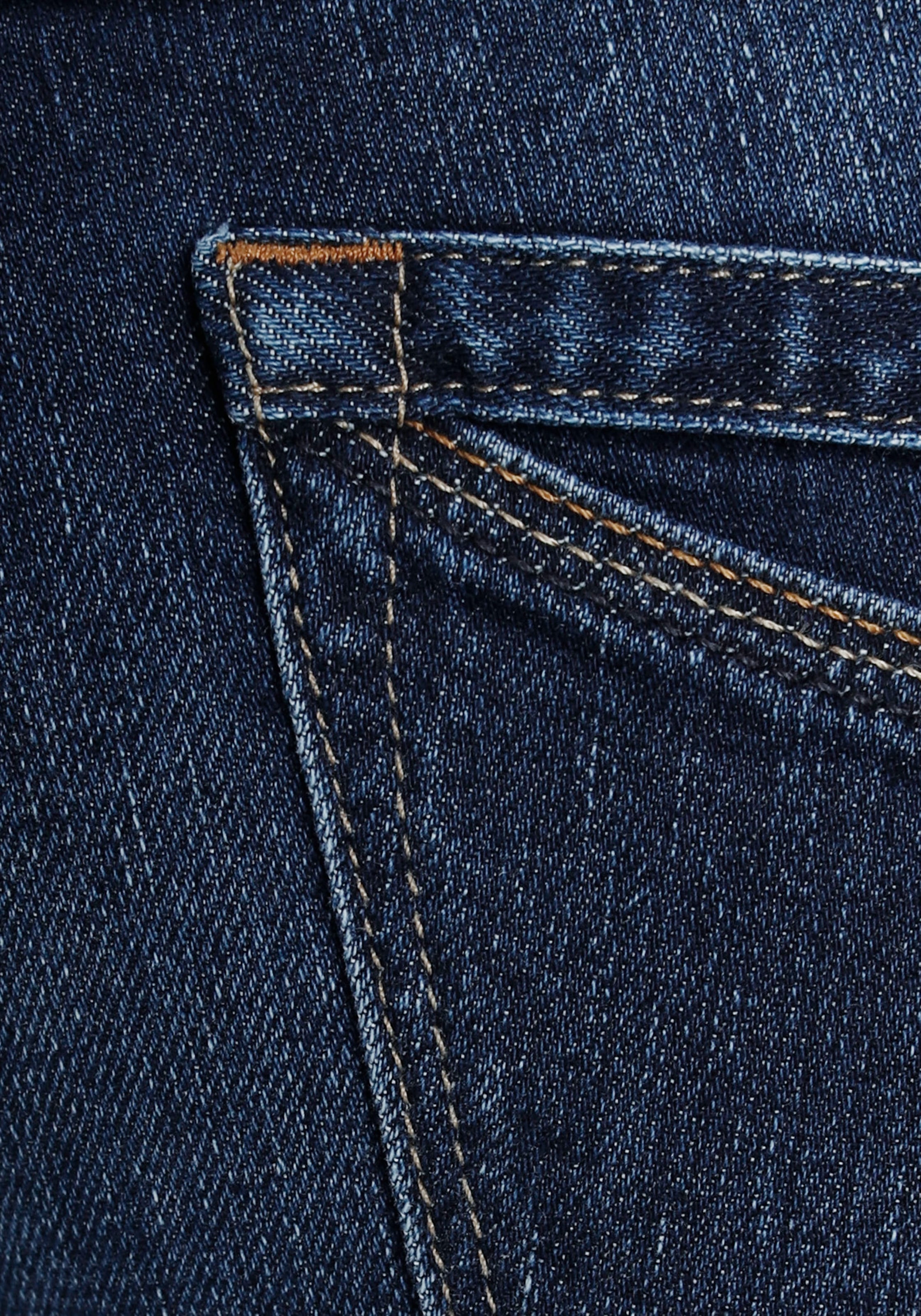 bestellen BAUR | für Keileinsätzen Straight-Jeans streckende mit Wirkung für seitlichen eine Herrlicher »RAYA«,