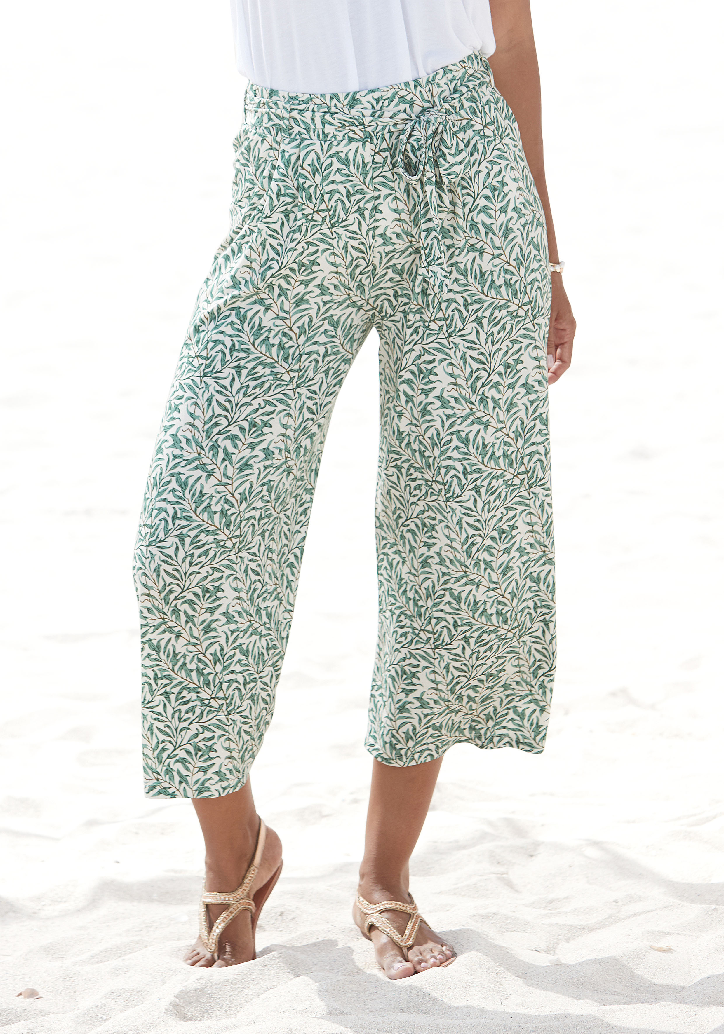 Beachtime by Lascana Culotte luftig-leichte Sommerhose, Schluphose
