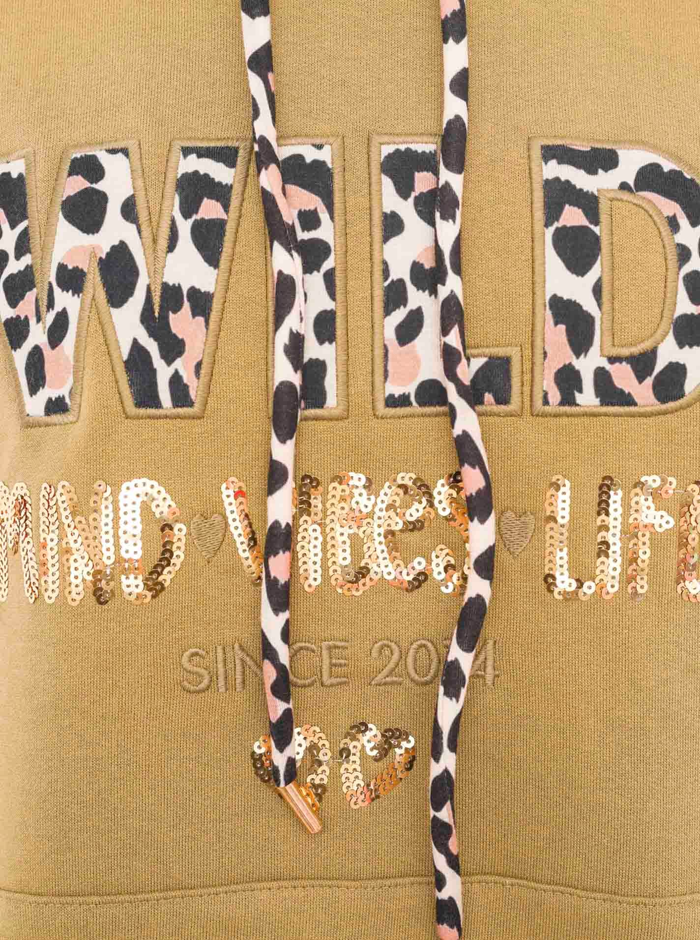 Zwillingsherz Hoodie »"Wild Free"«, mit Pailletten, Kordel und Innenseite der Kapuze im -Look