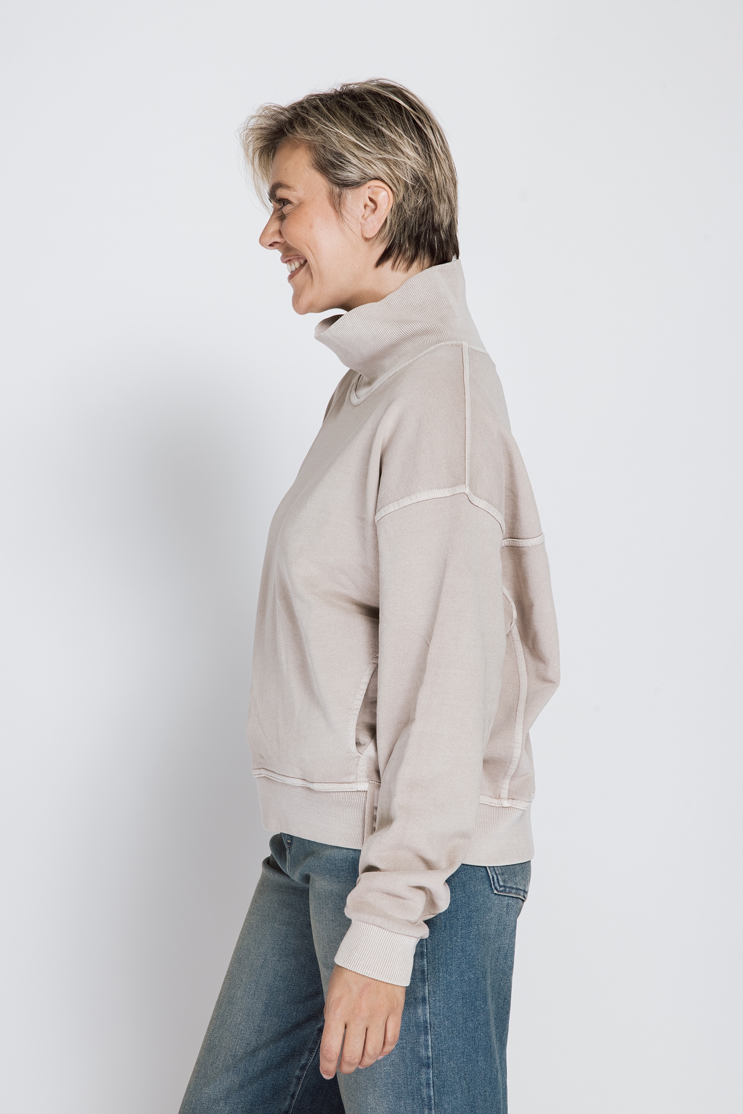 Zhrill Sweater »LIV«, mit hohem Stehkragen / Eingrifftaschen
