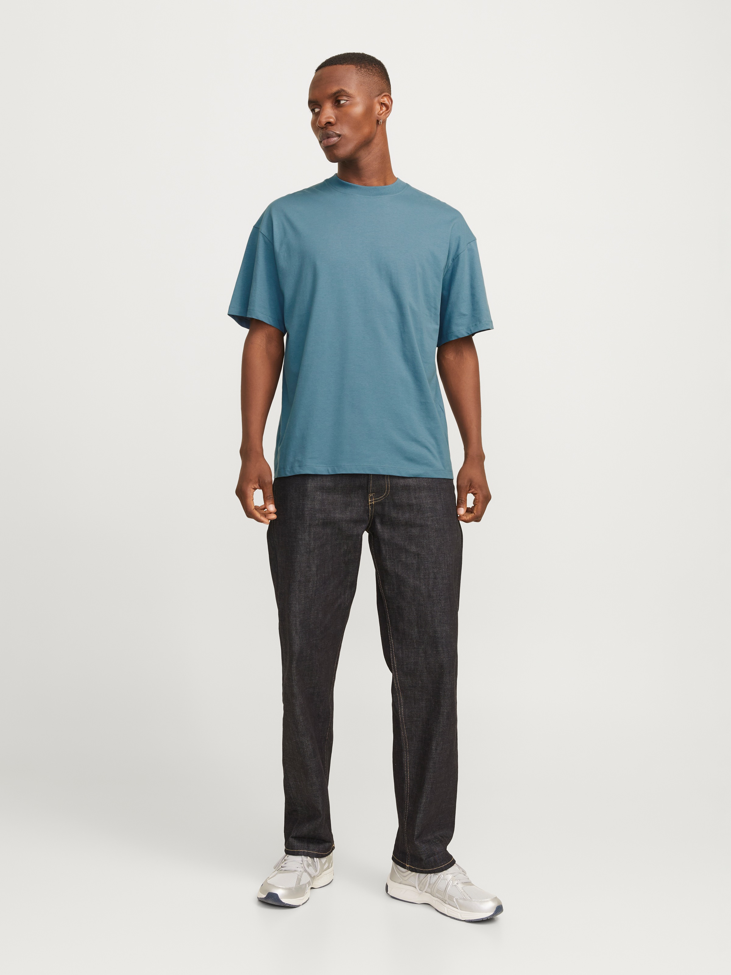 Jack & Jones Oversize-Shirt »JJEBRADLEY TEE SS O-NECK NOOS«, mit Rundhalsausschnitt
