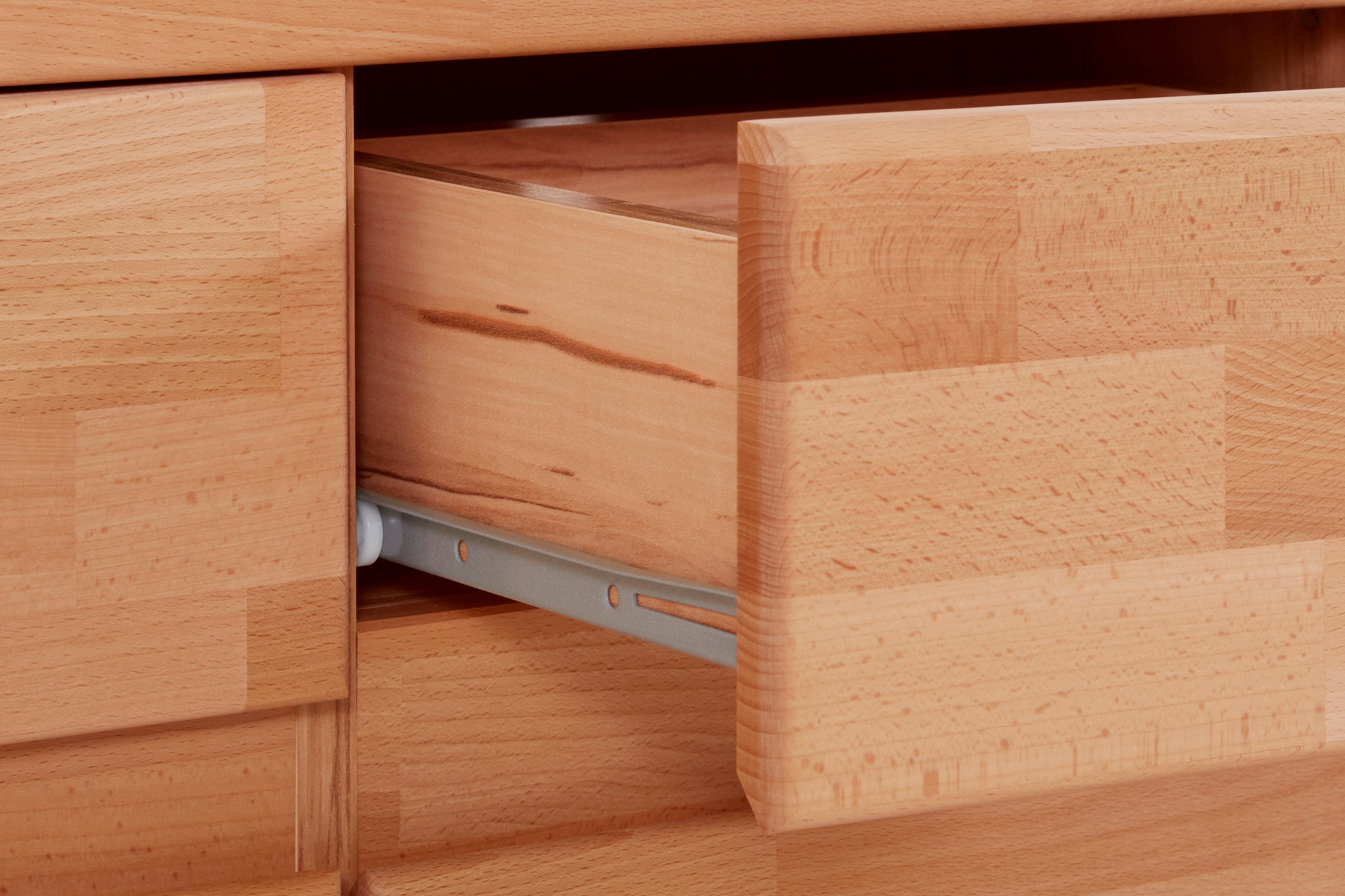 Home affaire Sideboard »Burano,127cm breit, Fronten Massivholz,3 Türen,3 Schubladen,6 Fächer«, Holz massiv,Holzwerkstoff,Griffmulden,Böden variabel einsetzbar