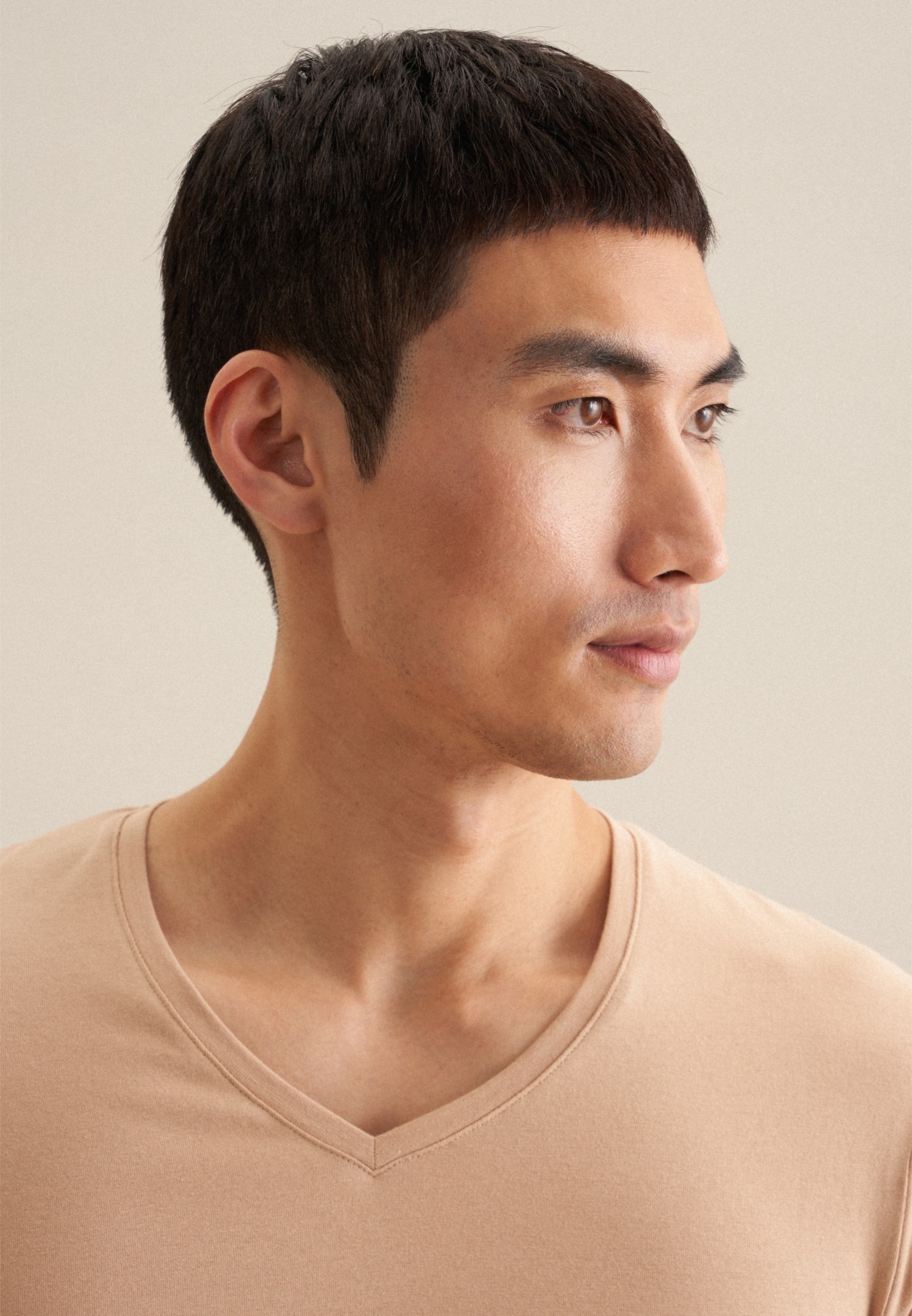 Thumbnail - seidensticker T-Shirt "Schwarze Rose" 1/2 V-Neck Uni