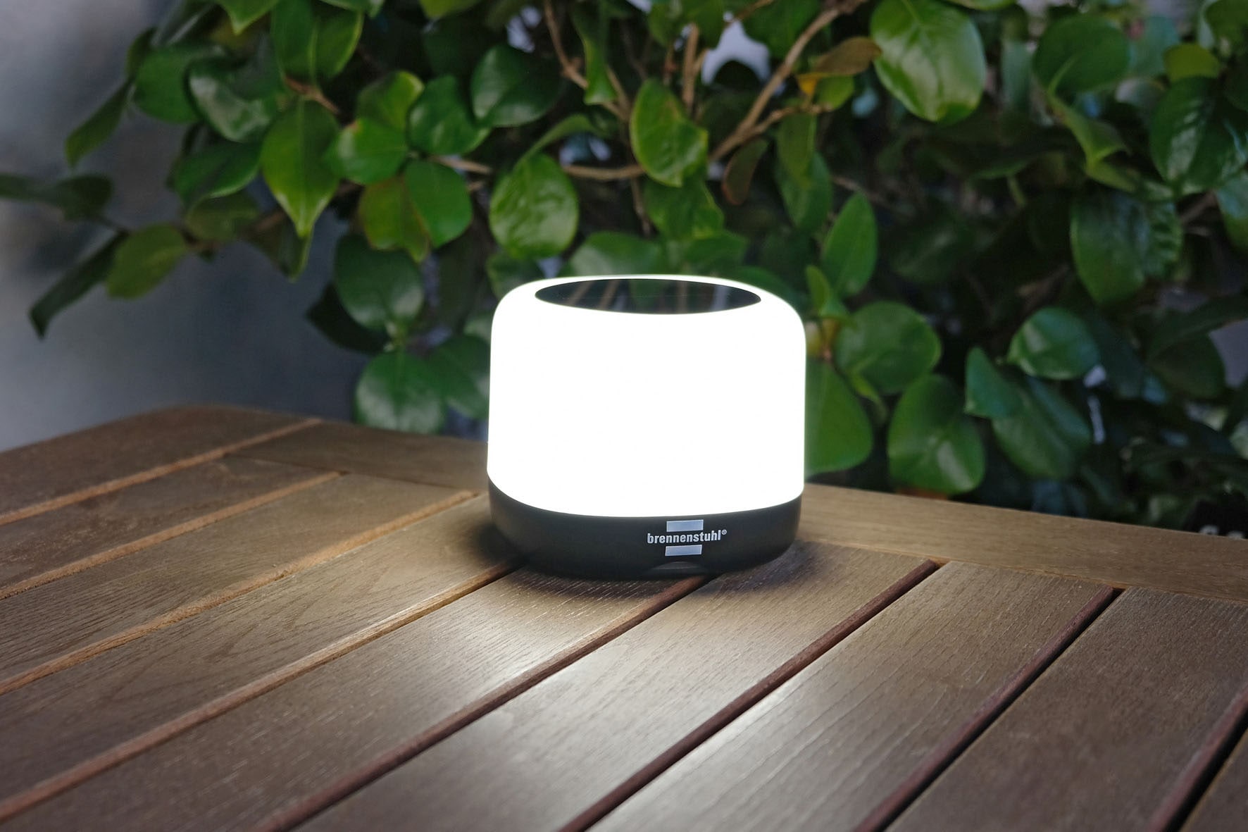 Brennenstuhl LED Solarleuchte »Akku Solar LED Outdoor GL 400 AS 400lm IP44«