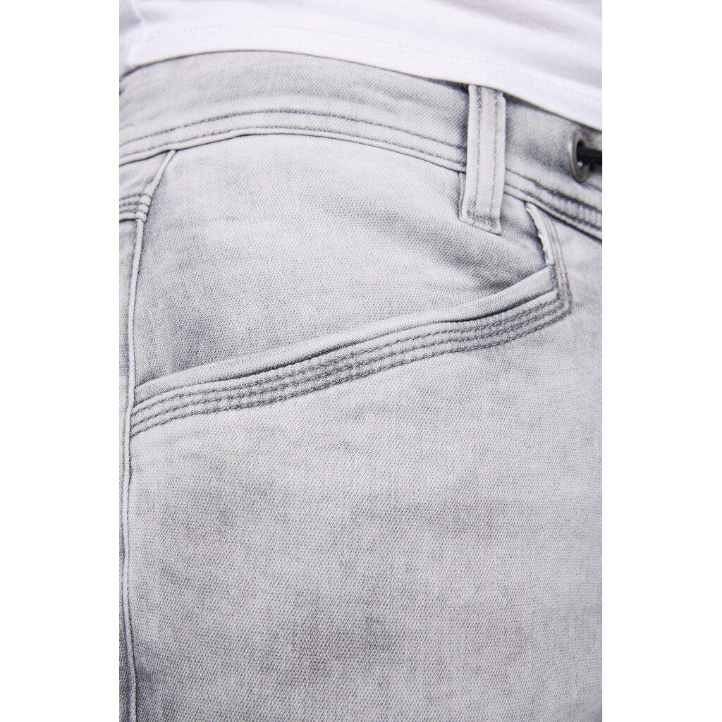 CAMP DAVID Regular-fit-Jeans, Beintaschen mit Druckknopfverschluss