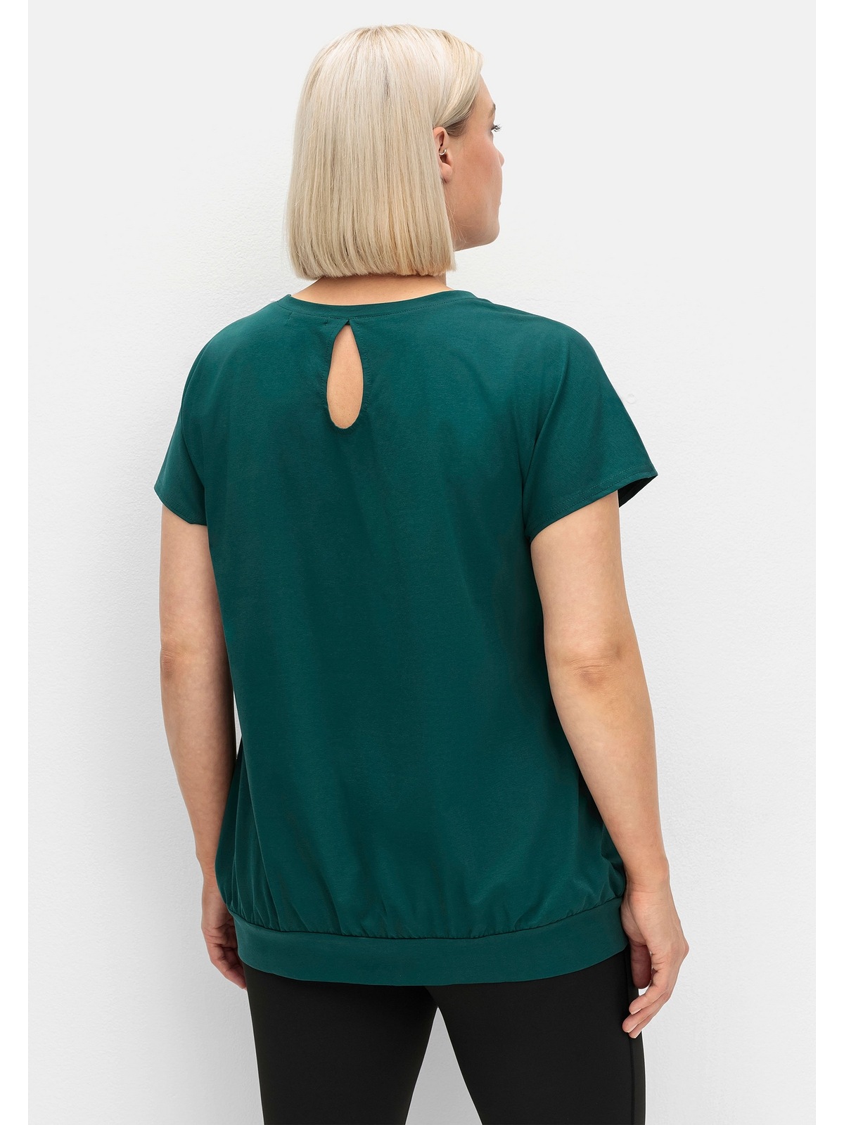 Sheego Funktionsshirt "Große Größen", atmungsaktiv und mit Cut-out im Rücke günstig online kaufen