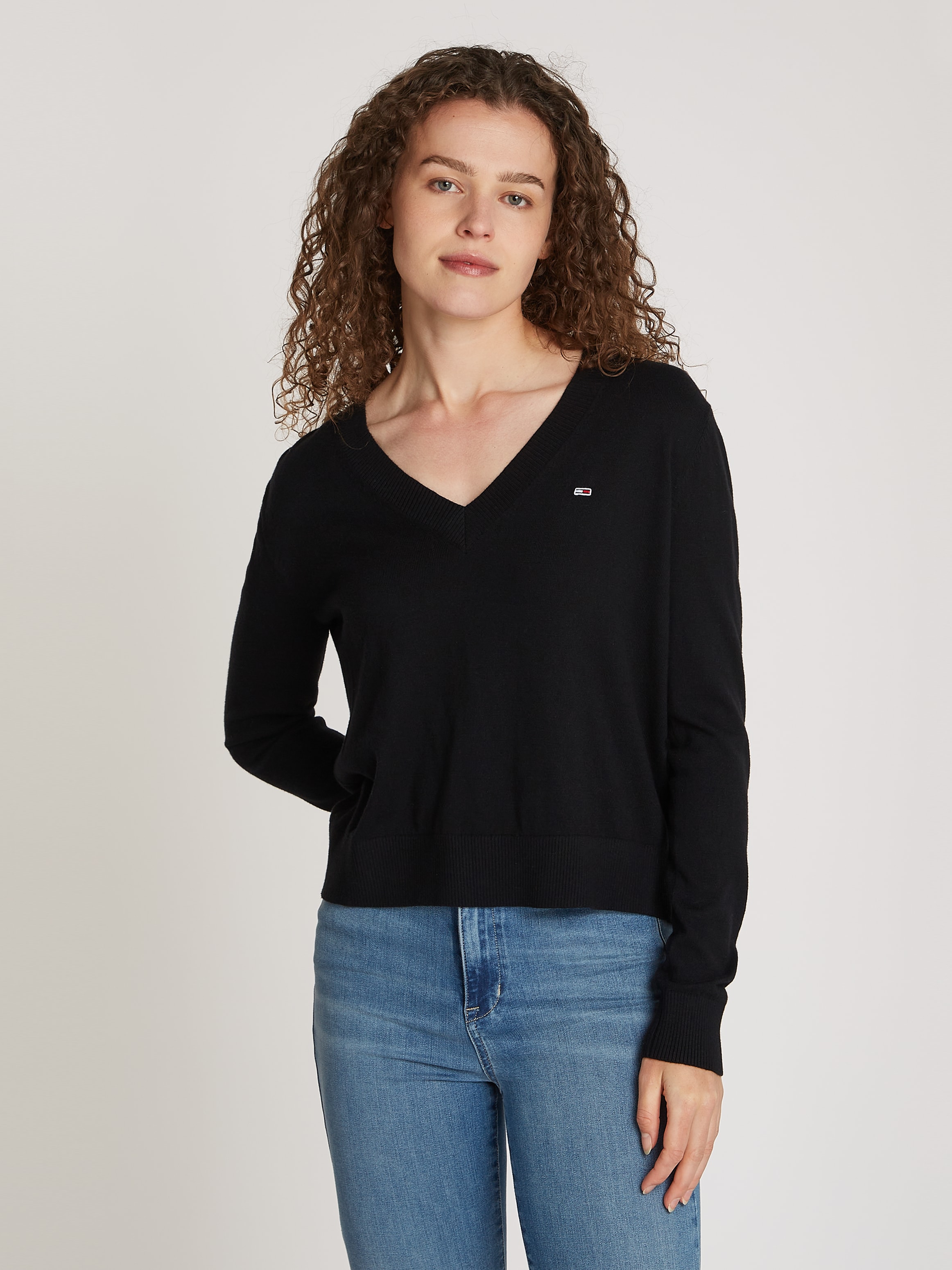 Tommy Jeans Curve V-Ausschnitt-Pullover "TJW ESSENTIAL VNECK SWEATER EXT", günstig online kaufen