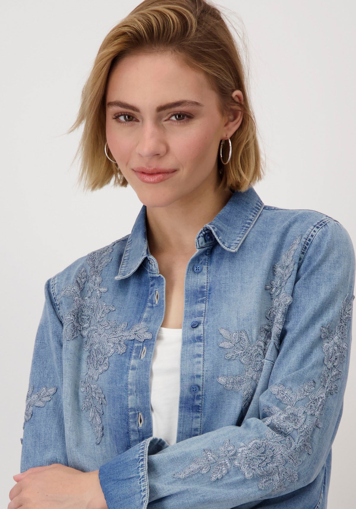 Monari Jeansbluse, mit Stickerei