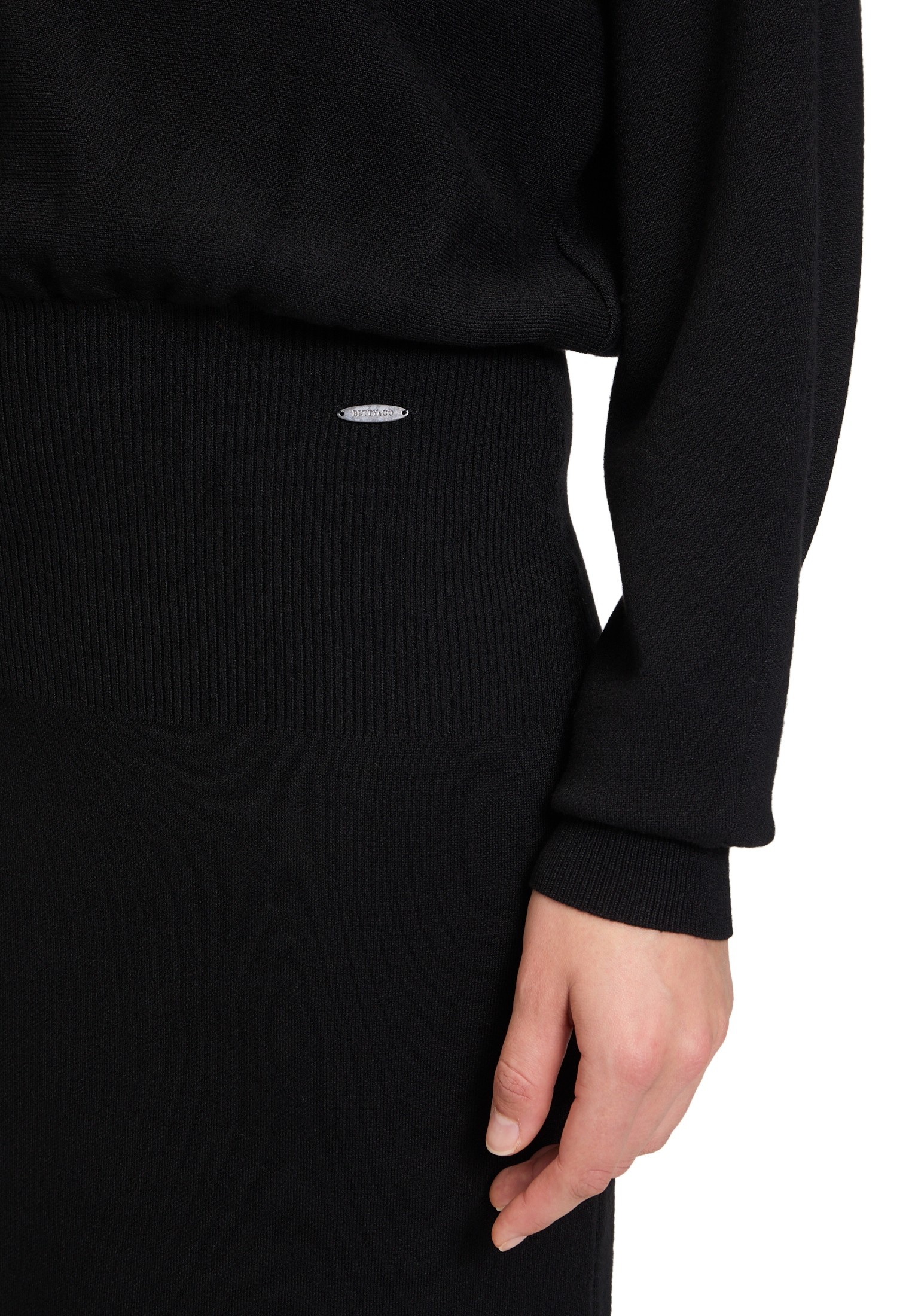 Betty&Co Strickkleid »Betty & Co Damen Strickkleid mit Fledermausärmeln«, Rippbündchen