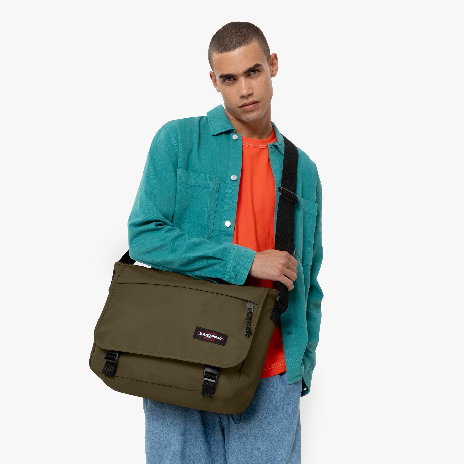 Eastpak Messenger Bag »Delegate +« Umhängetasche Arbeitstasche Schultasche