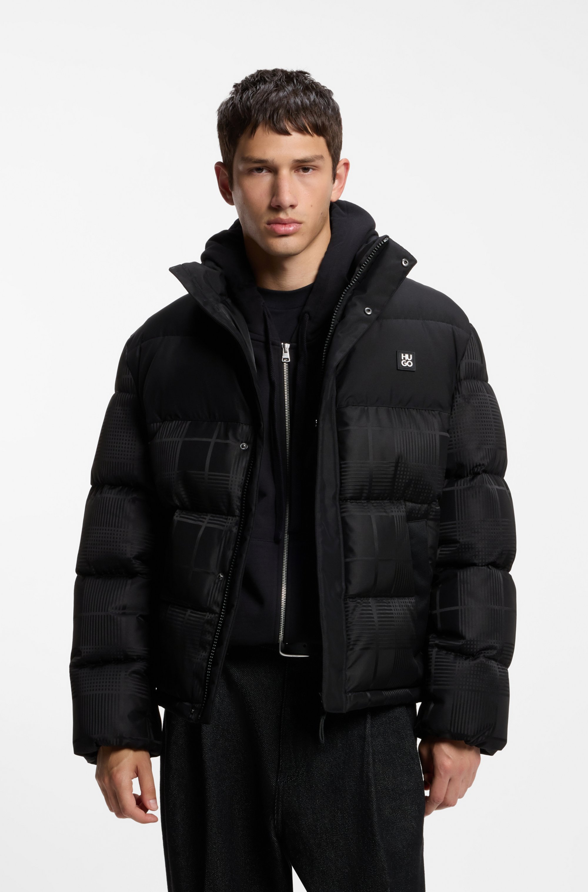HUGO Steppjacke "Baltos" ohne Kapuze mit kariertem Jacquard-Muster, wasserabweisendes Finish, Regular Fit