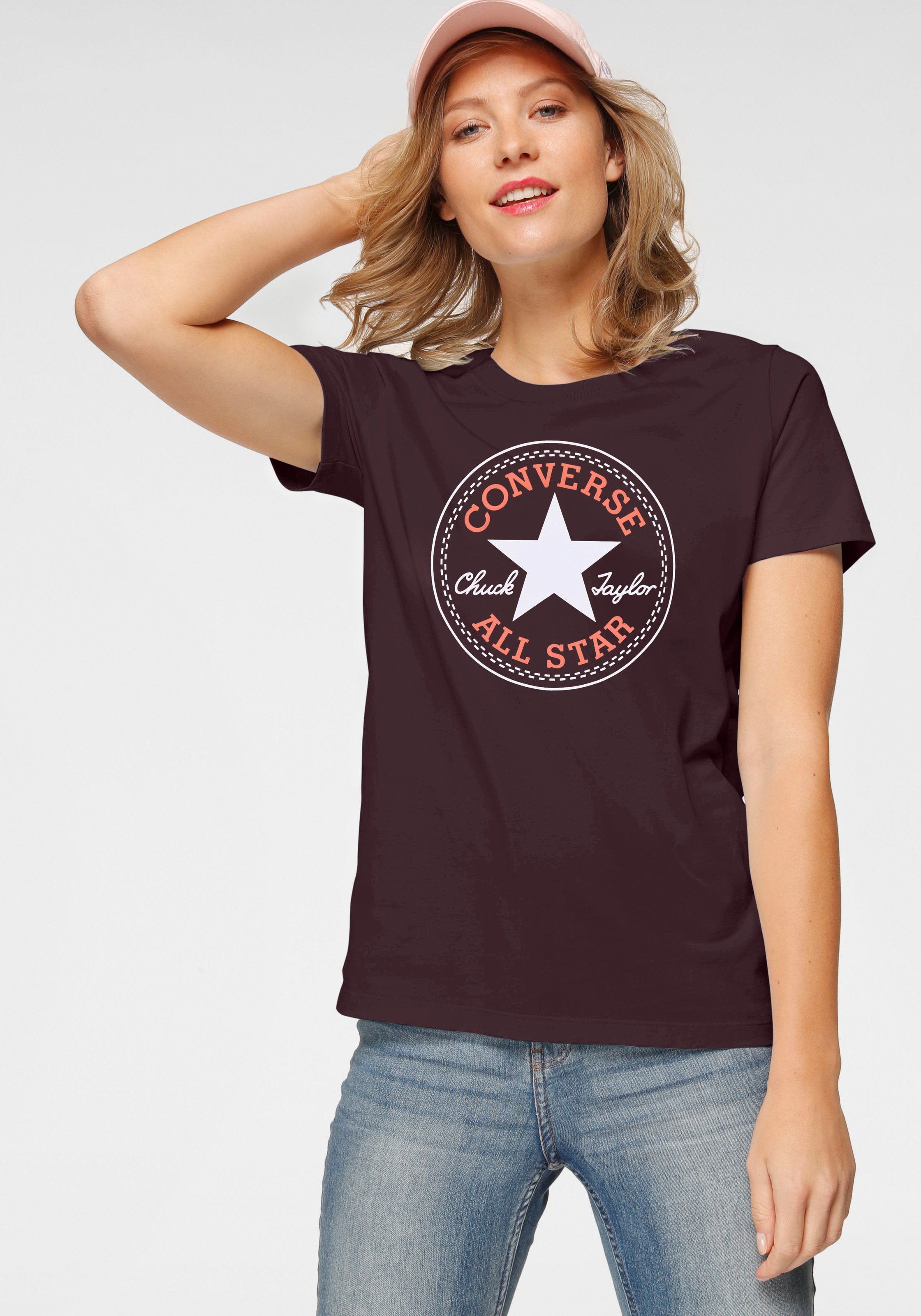 Converse T-Shirt "UNISEX CONVERSE GO-TO ALL STAR PATCH LOGO STANDARD FIT T- günstig online kaufen