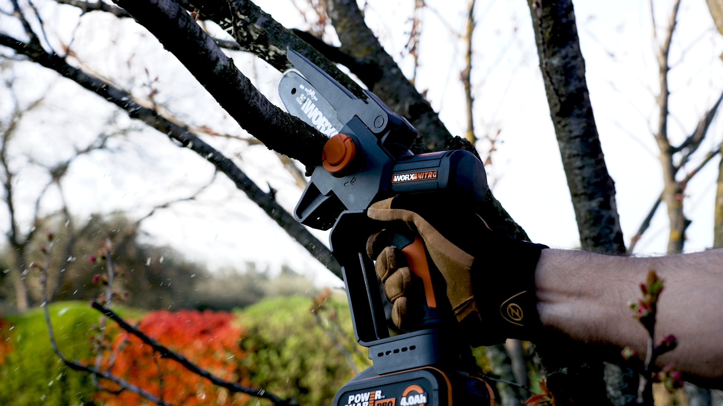 Worx Akku-Kettensäge »WG325E.9 NITRO Profi Mini«, Einhand Astsäge, Brushless Motor, ohne Akku und Ladegerät