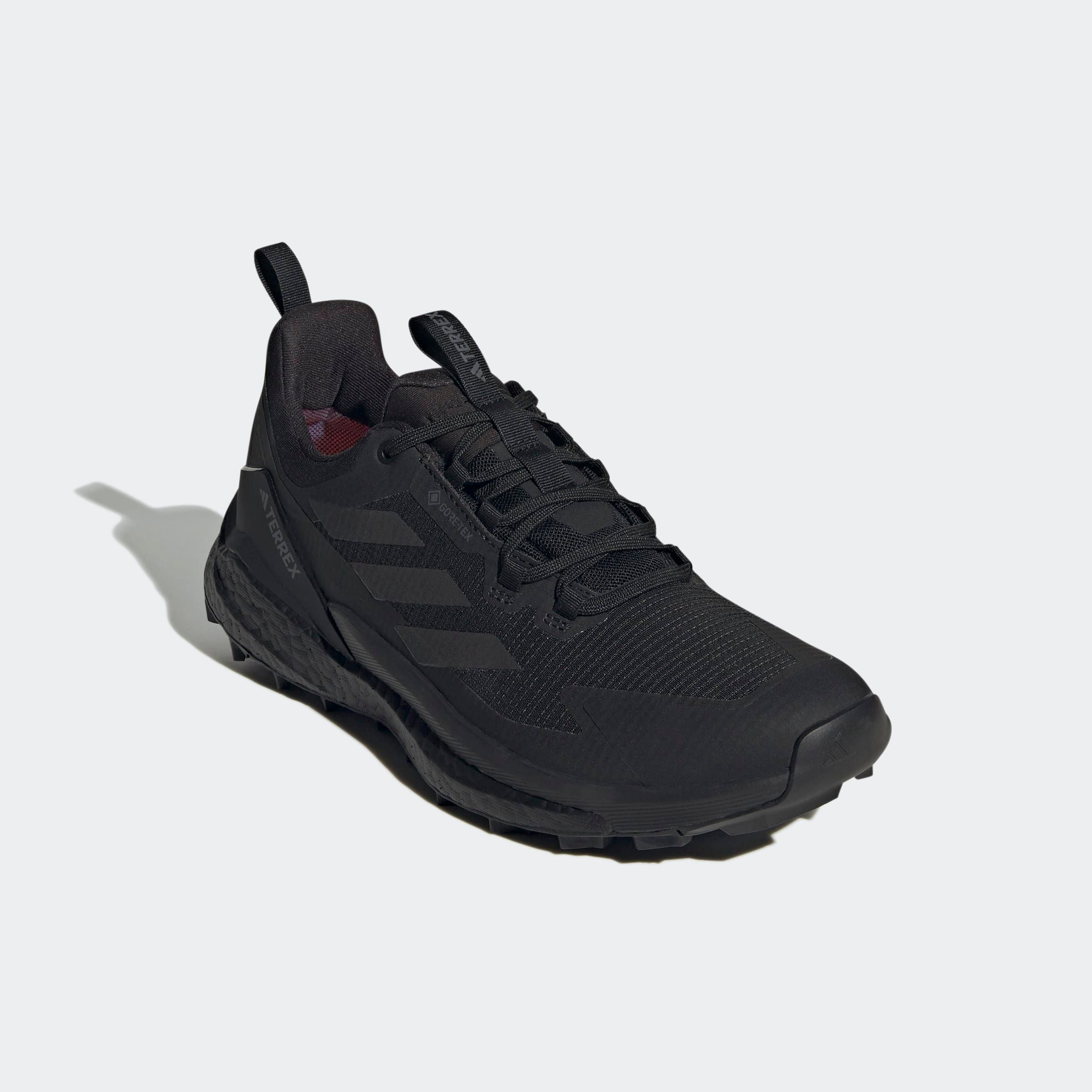 adidas TERREX Wanderschuh "FREE HIKER 2.0 LOW GORE-TEX" wasserdicht dank Gore-Tex Membrane