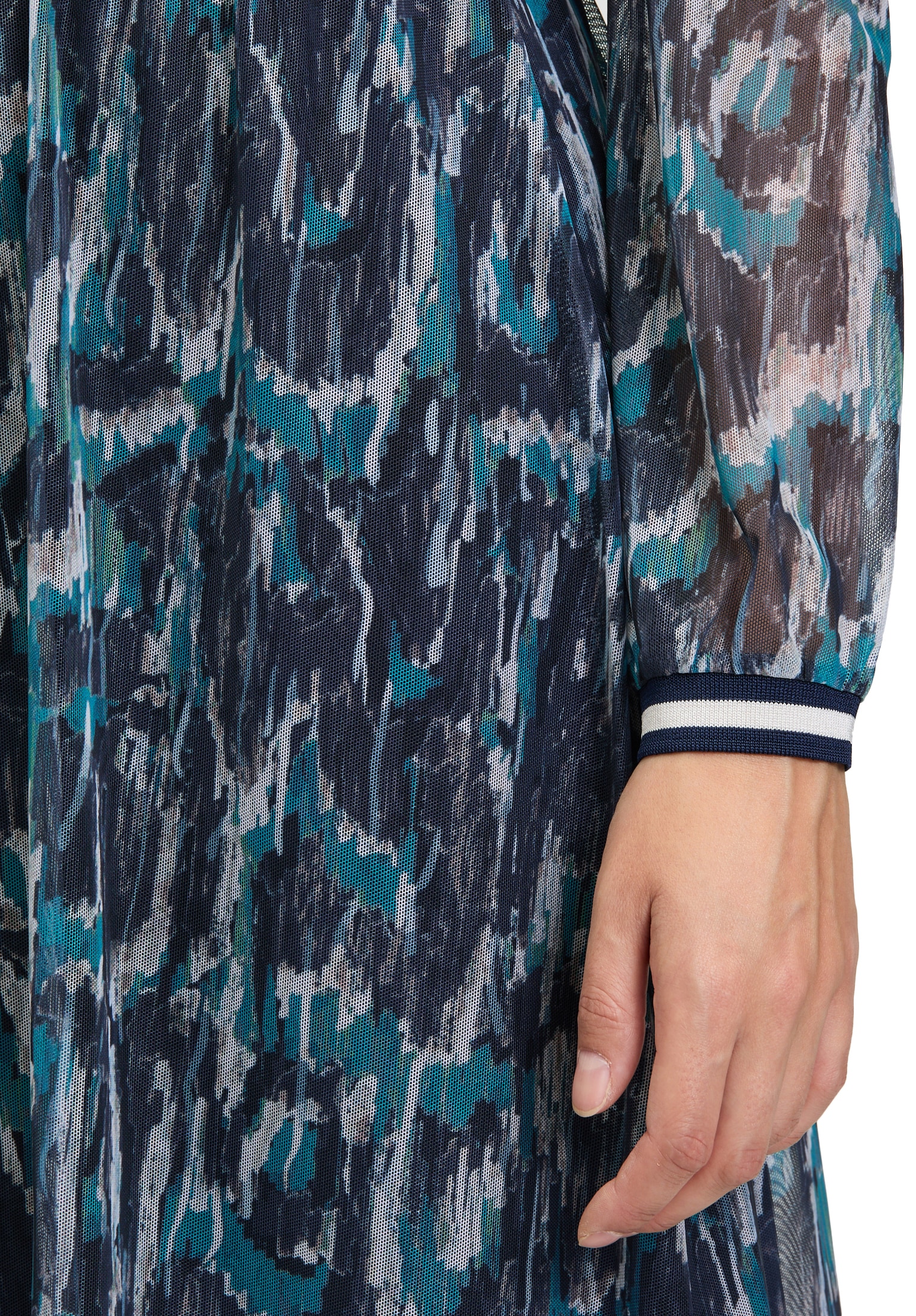 Betty&Co Druckkleid »Betty & Co Damen Casual-Kleid mit Rundhalsausschnitt«, Druck
