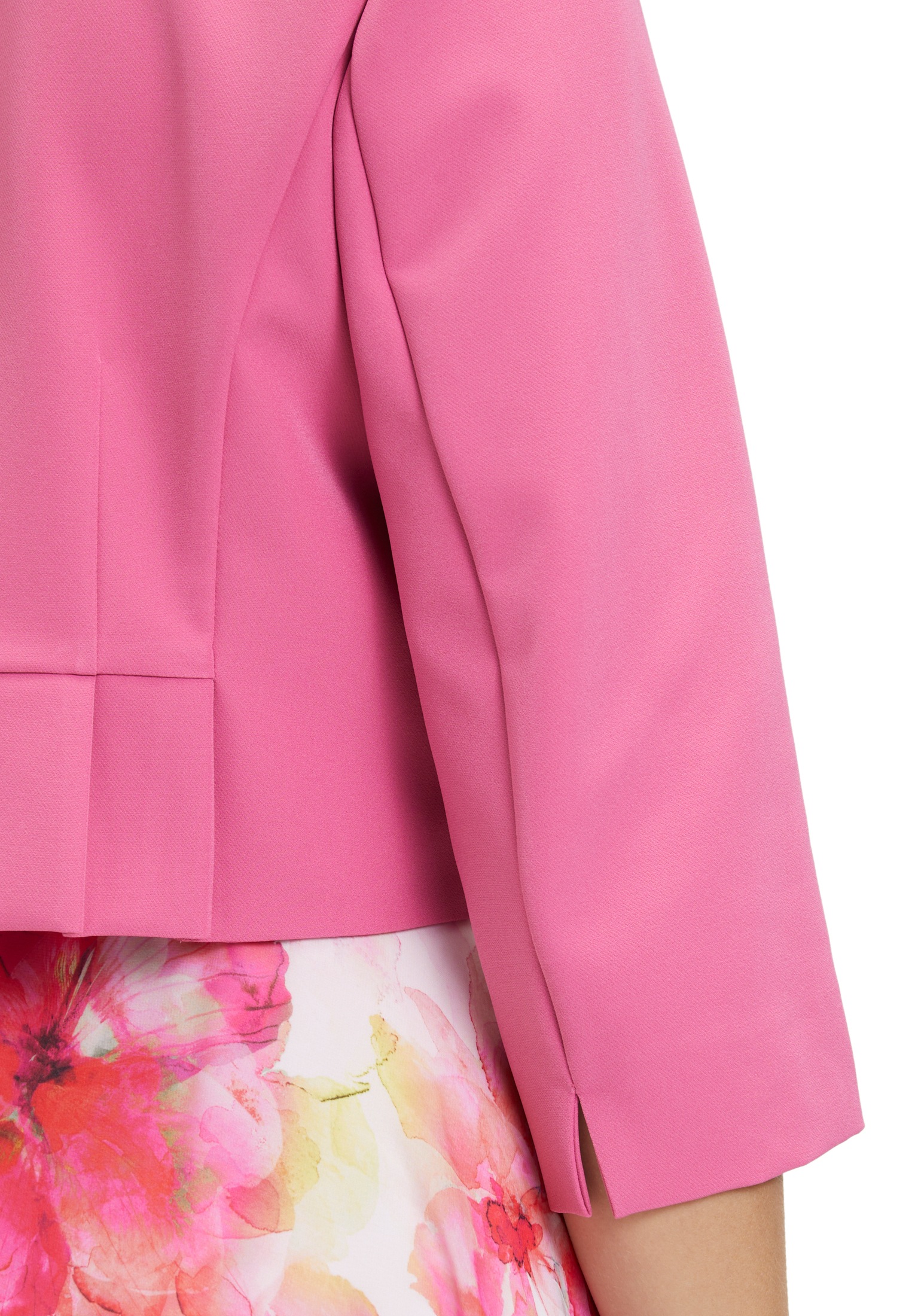 Vera Mont Bolerojacke »Vera Mont Bolero-Jacke mit Kellerfalten«