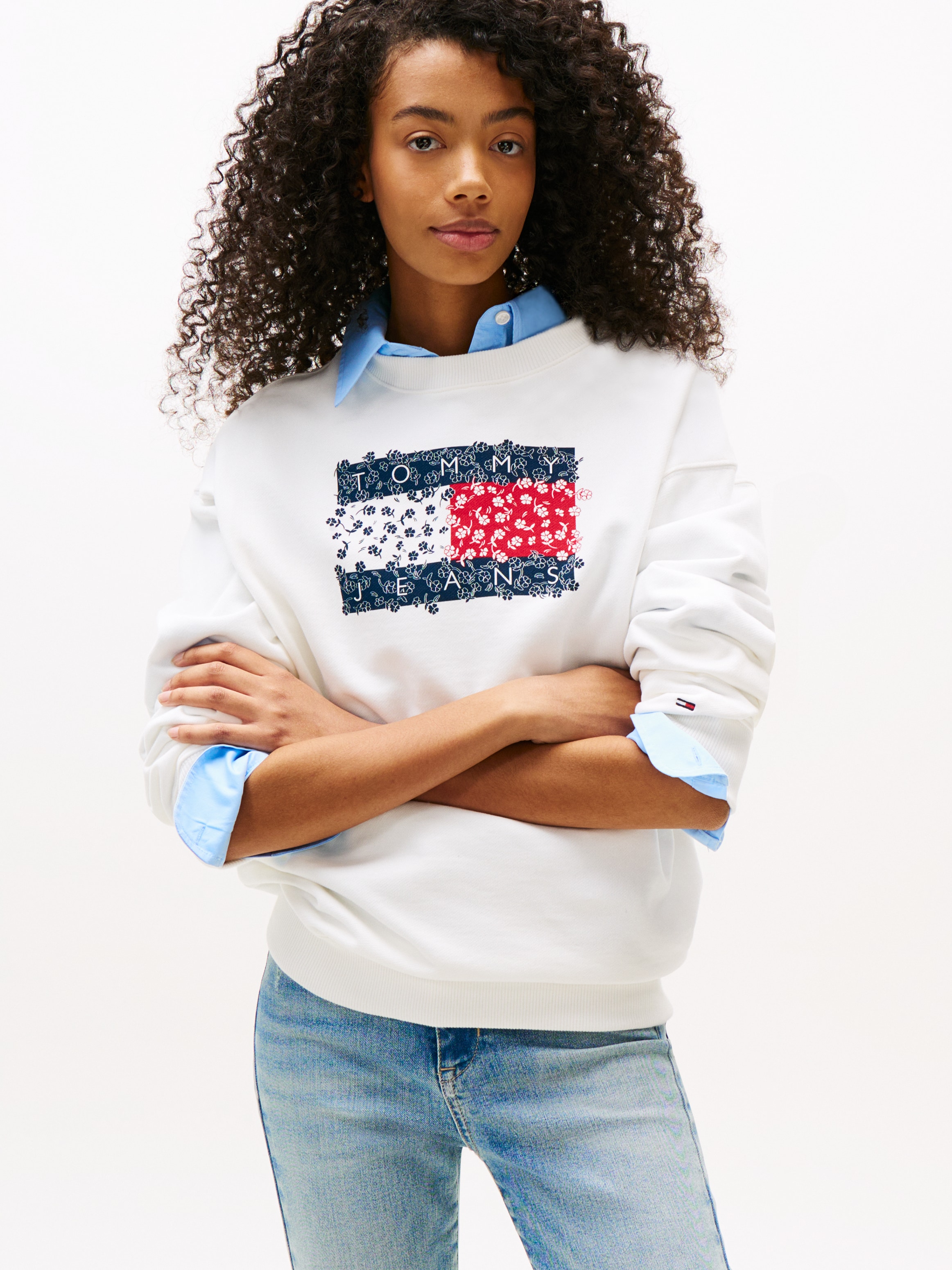 Tommy Jeans Sweatshirt "TJW RLX FLORAL FLAG CREW", mit Blumenprint günstig online kaufen