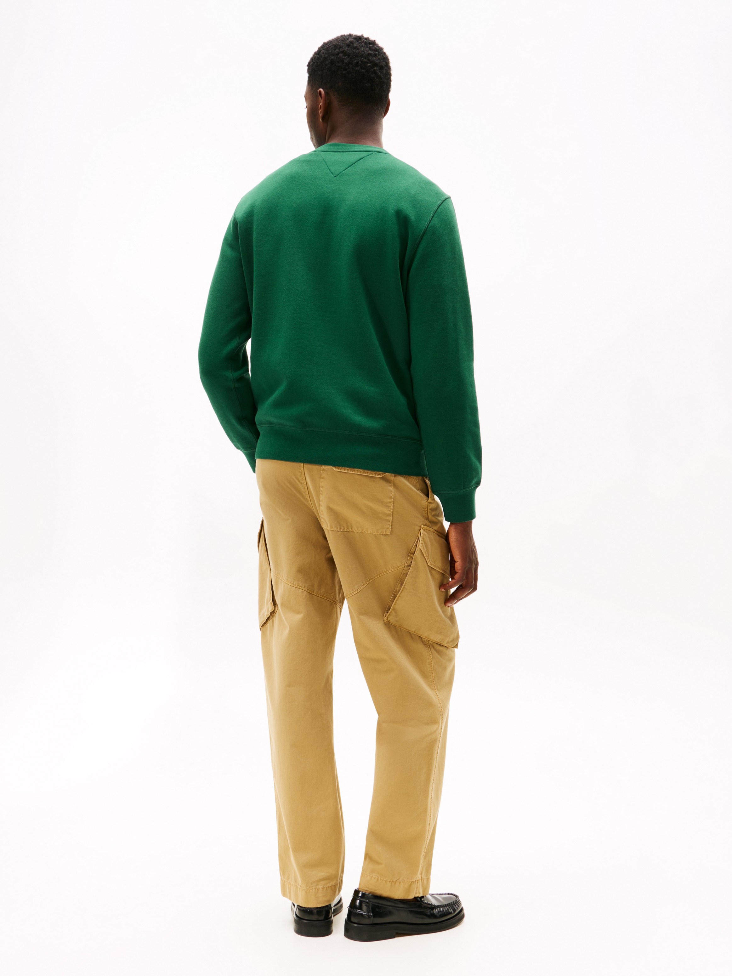 Tommy Hilfiger Sweatshirt »ESS SEASONAL FLEECE CREWNECK mit Rundhals und Stickerei«, unifarben, casual, regular fit, Baumwollmix, Rundhals