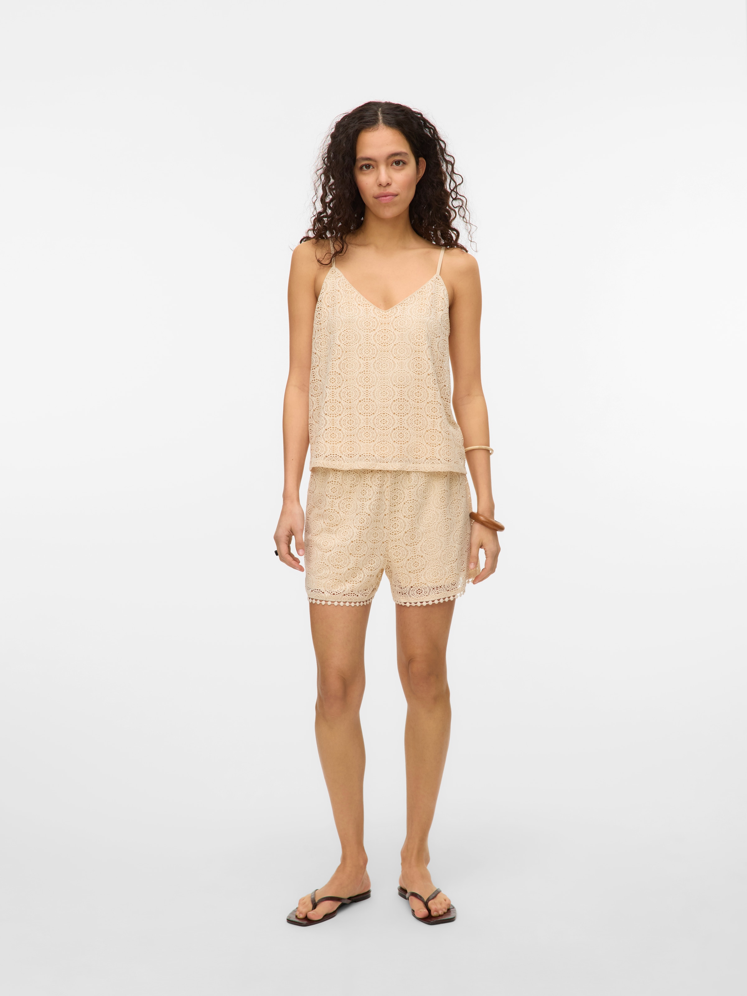 Vero Moda Spaghettitop »VMMAYA V-NECK SINGLET TOP JRS« Materialmix, regular fit