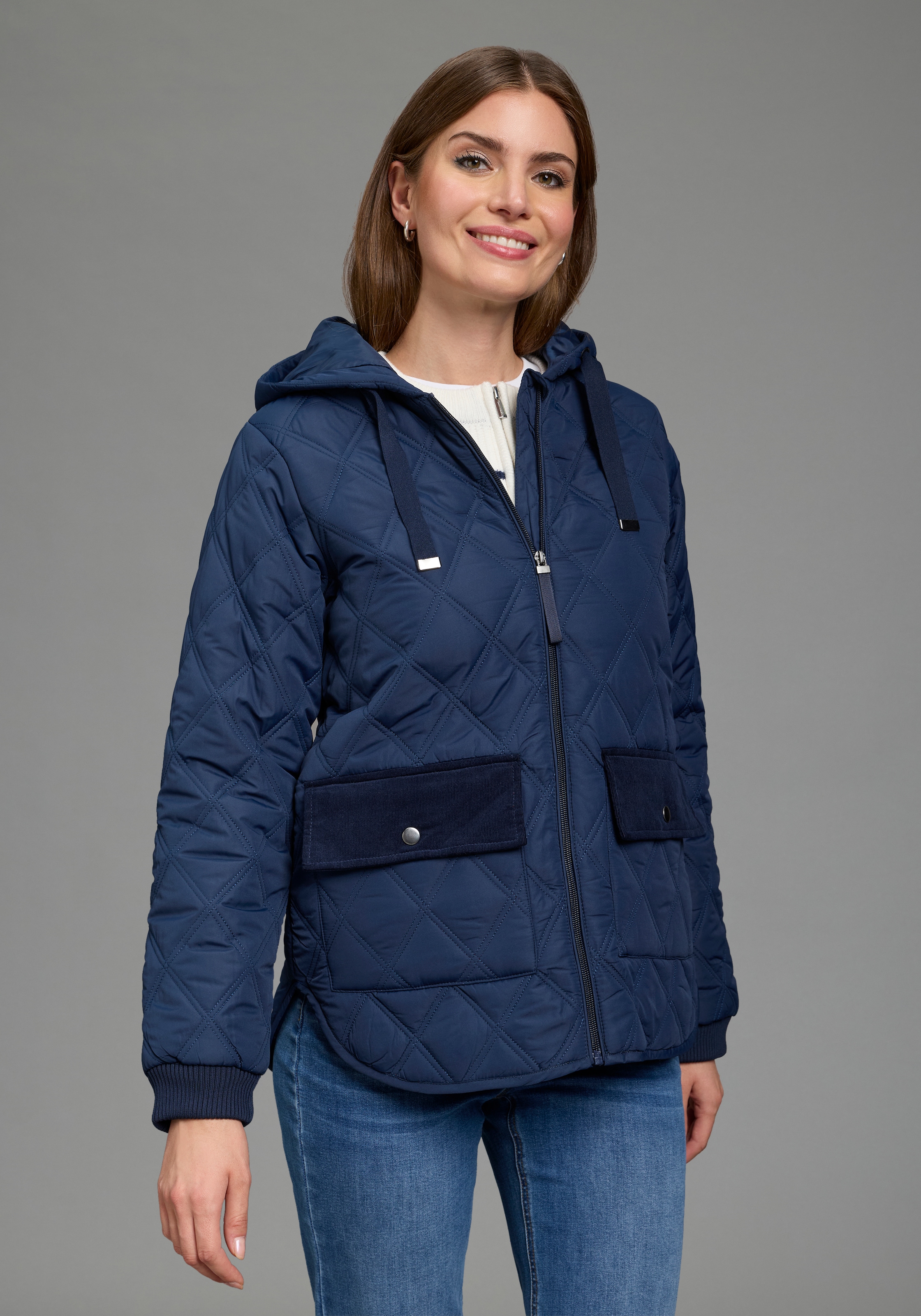 Laura Scott Steppjacke mit Kapuze Kapuze mit modernem Steppmuster für den Übergang