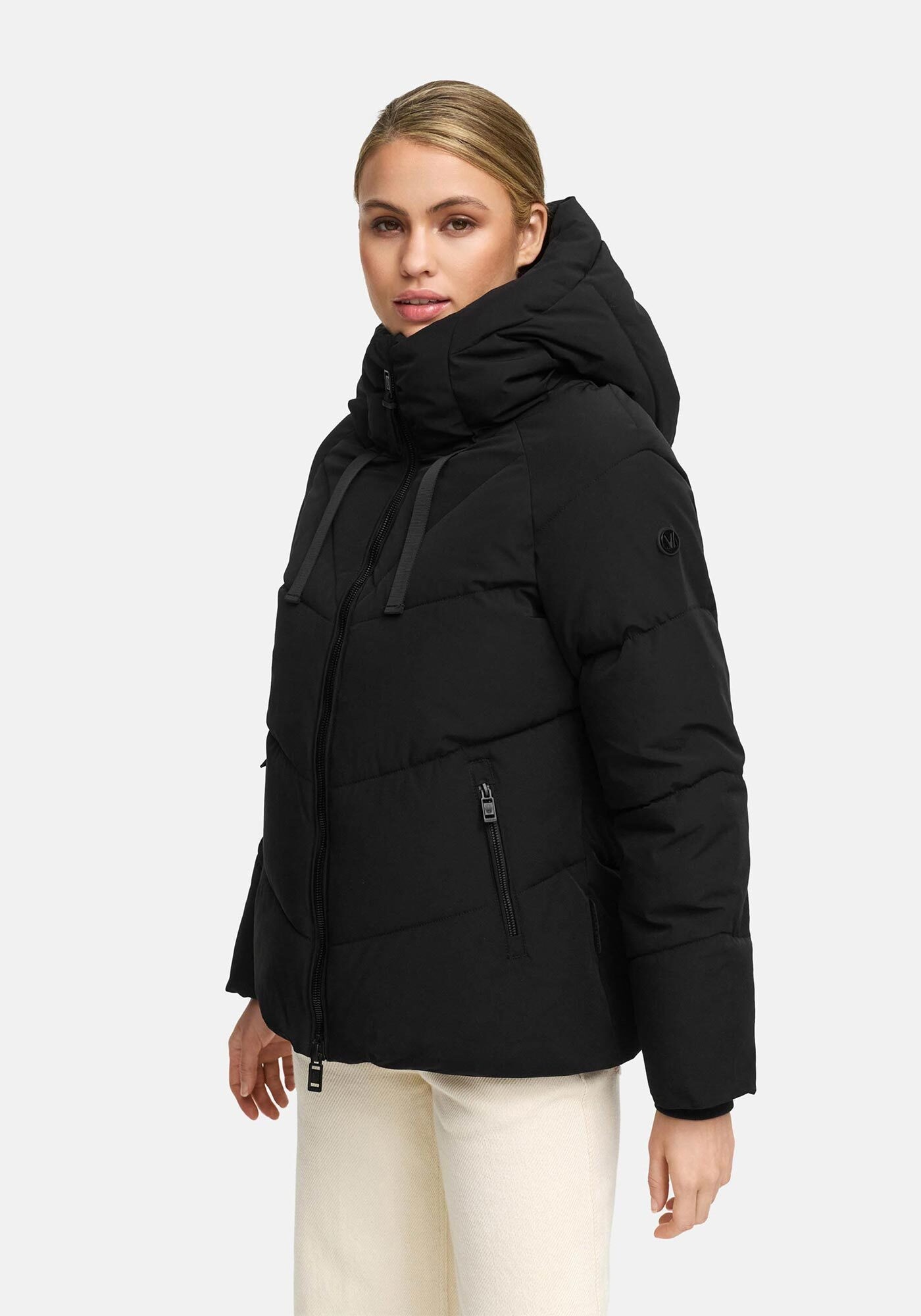 Winterjacke MARIKOO "Kwamee", Damen, Gr. L, schwarz, Obermaterial: 92% Nylon, 8% Elasthan; Innenseite: 100% Polyester; Futter: 100% Polyester; Wattierung: 100% Polyester, Jacken Winterjacke, Schräg gesteppte Winterjacke mit fester Kapuze 3