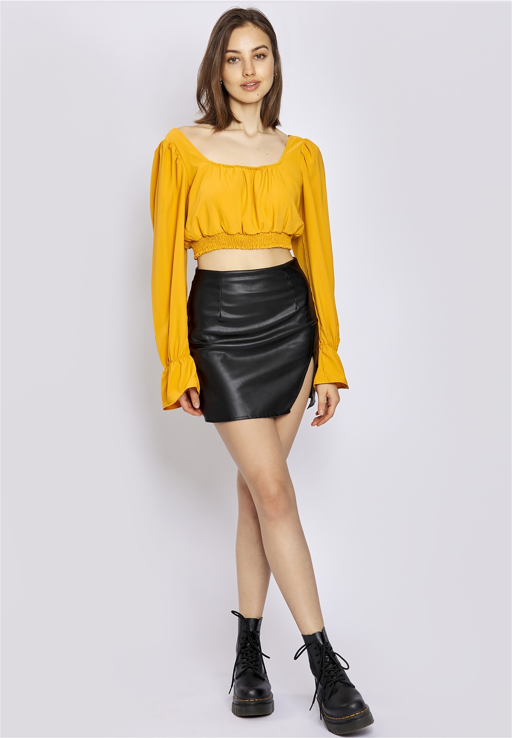 freshlions Klassische Bluse, 1 Stk. mit kurzem Schnitt günstig online kaufen