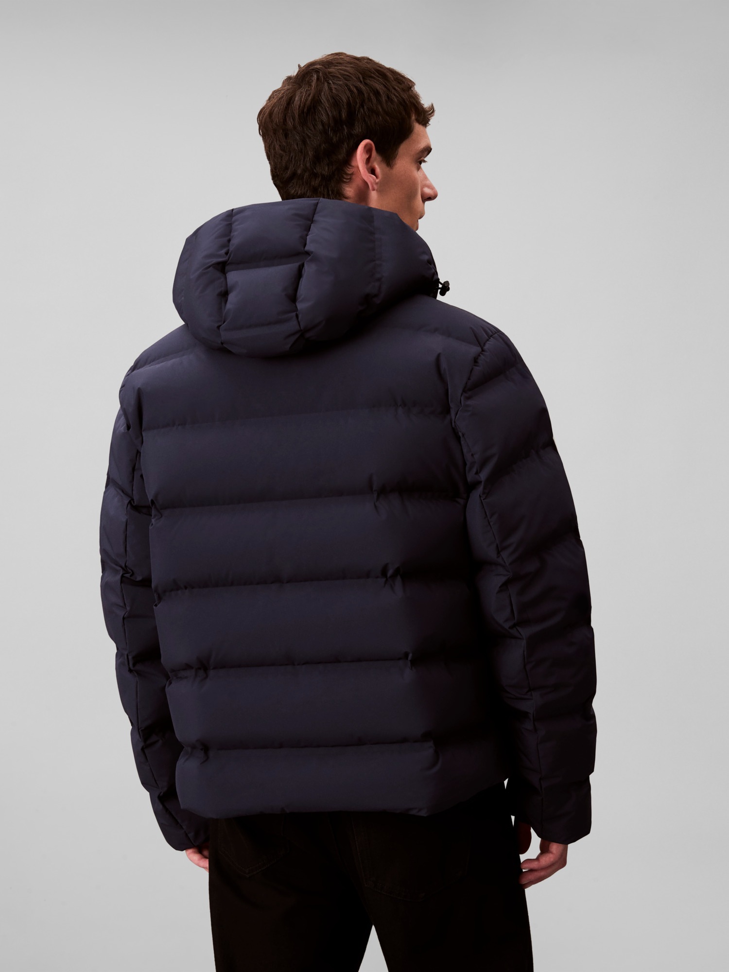 Thumbnail - Calvin Klein Steppjacke "LS QUILTED BONDED CHANNEL HD PUF" ohne Kapuze Mit Rundhalsausschnitt, regular fit