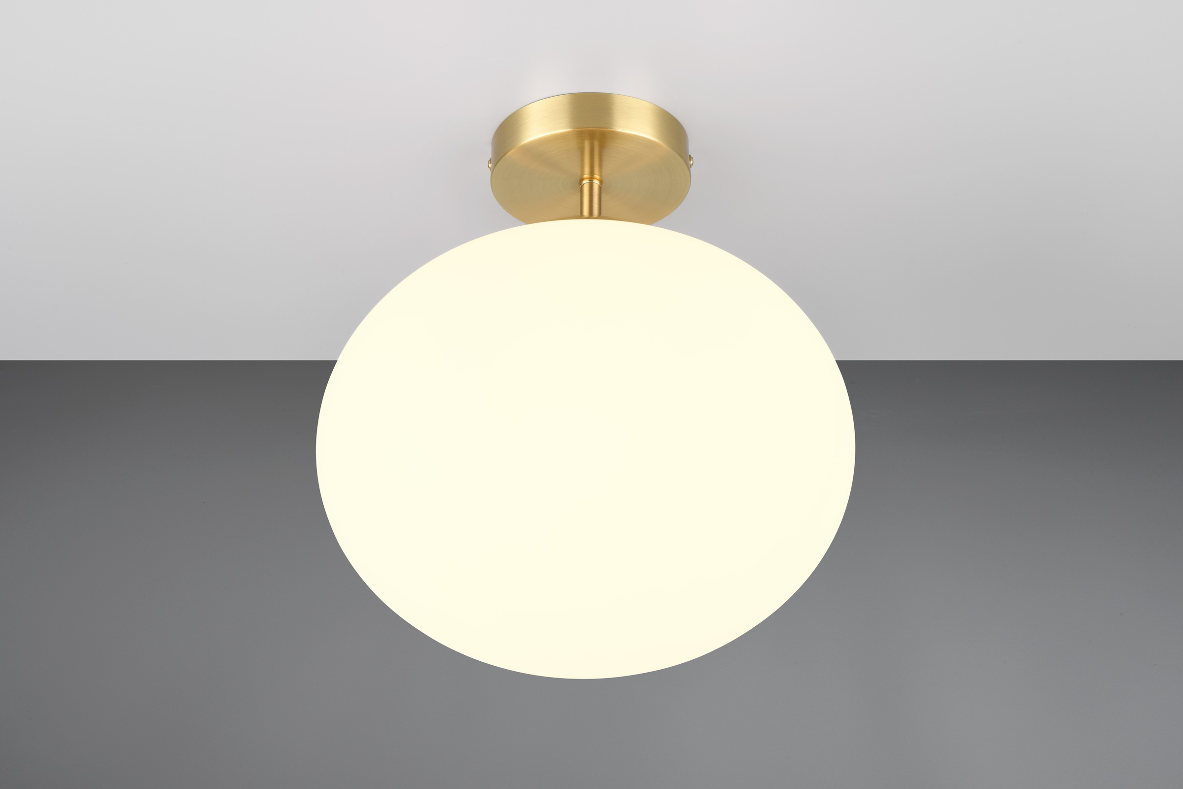 TRIO Leuchten Deckenleuchte »FOMENTO, Deckenlampe mit Glasschirm Ø 30cm, exkl 1x E27 max 40W« E27 1 Stk. warmweiß - kaltweiß rund Glas Deckenleuchte für Küche Esszimmer Wohnzimmer Schlafzimmer