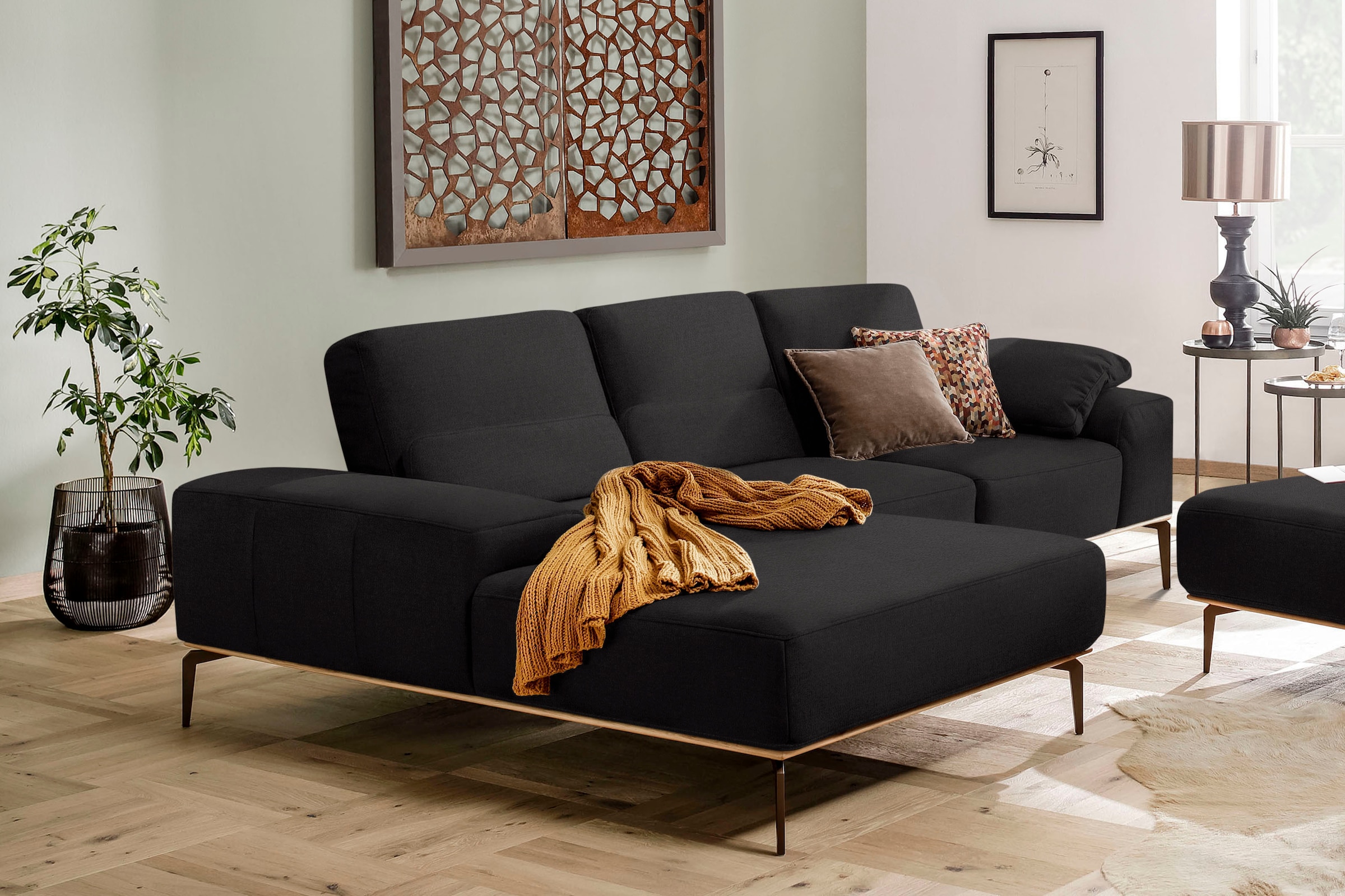 W.SCHILLIG Ecksofa »run, Designsofa mit tollem Sitzkomfort, bequem, L-Form«, mit Holzsockel, Füße in Bronze pulverbeschichtet, Breite 279 cm