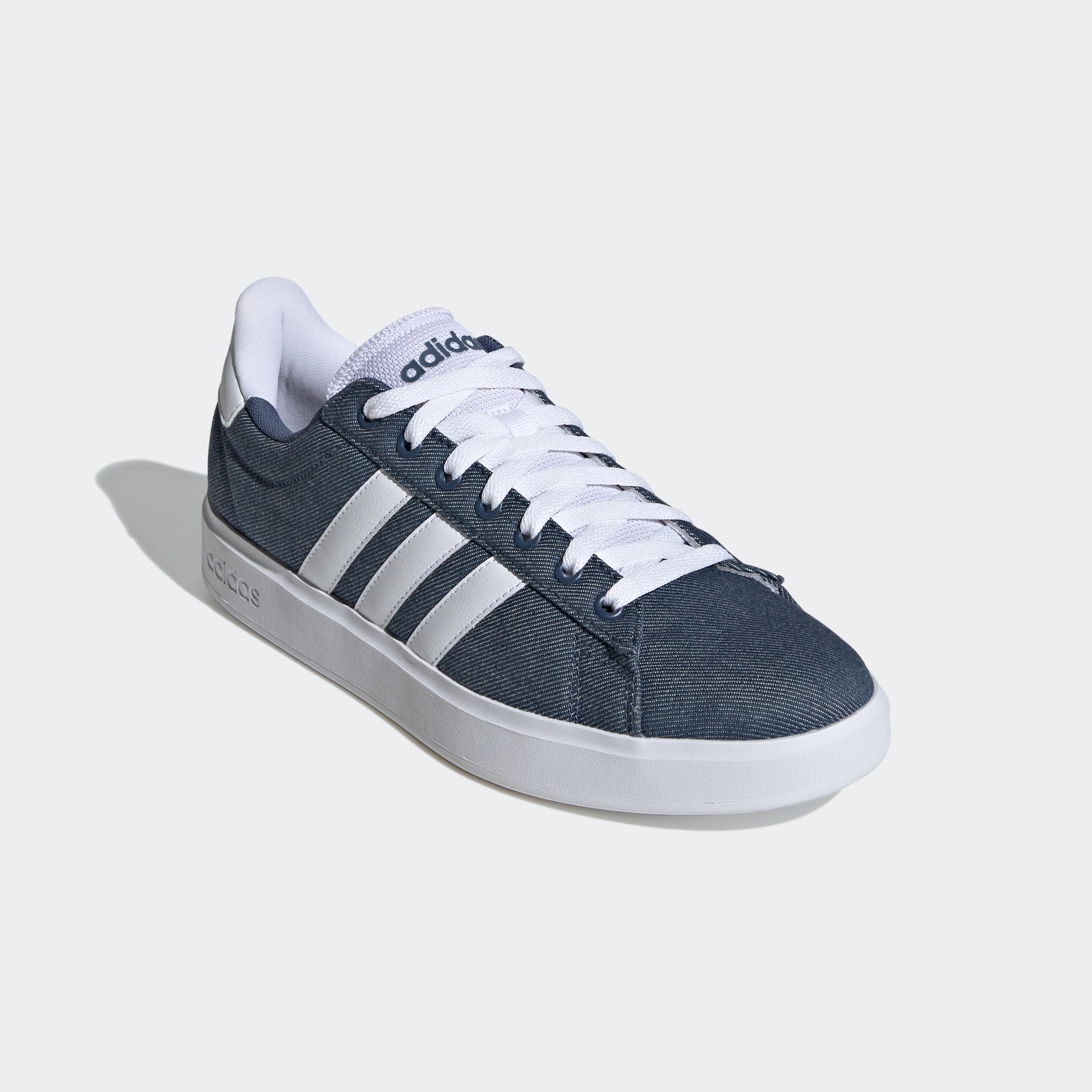 adidas Sportswear Sneaker "GRAND COURT 2.0", Design auf den Spuren des adidas Superstar