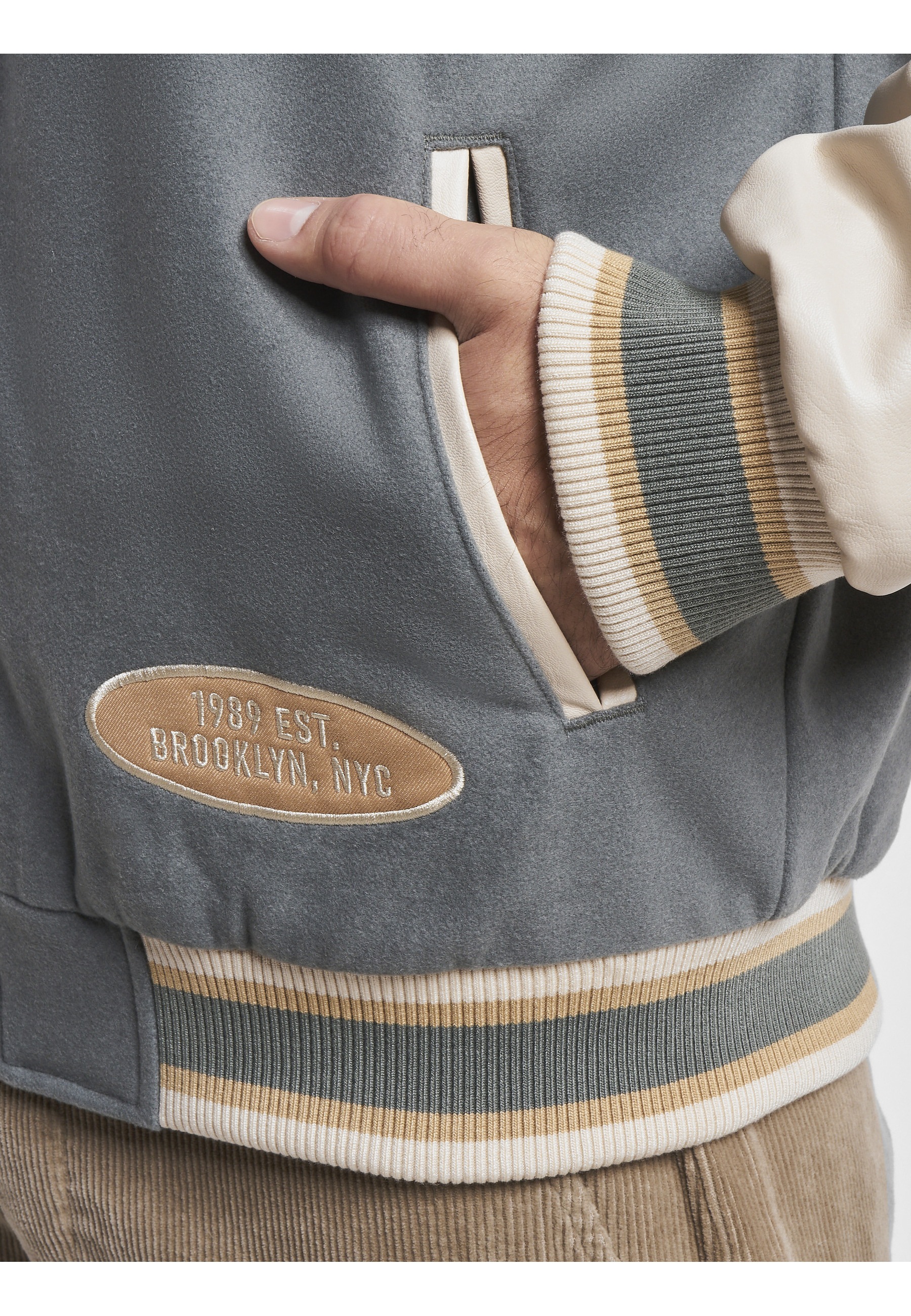 Karl Kani Collegejacke »Karl Kani Herren KM233-022-1 KK Og Block College Jacket« 1 Stk. tlg. ohne Kapuze