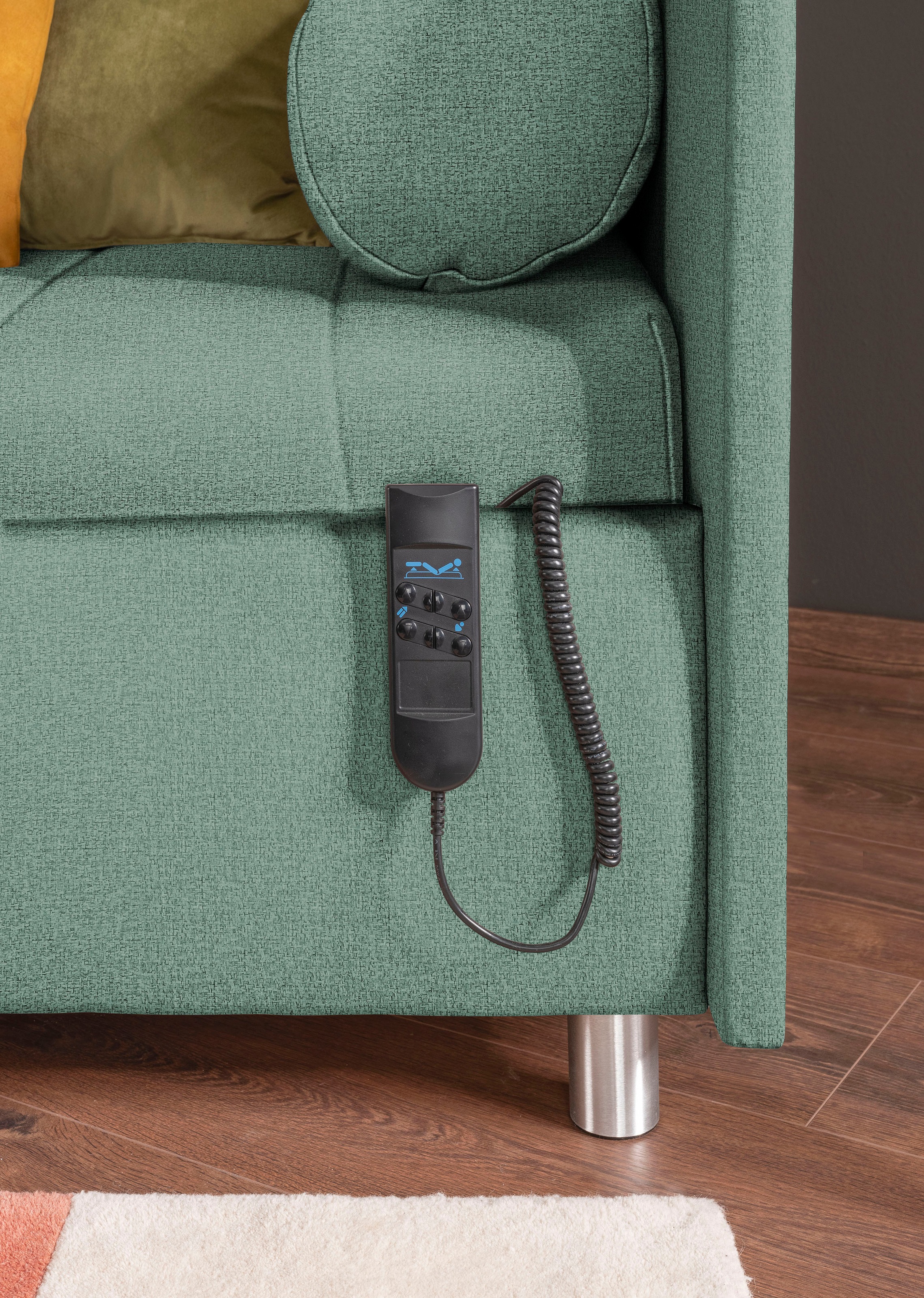 alina Schlafsofa »Kiana«, Liegefläche 90/200 cm oder 100/200 cm, Bettkasten, Zierkissen-Set