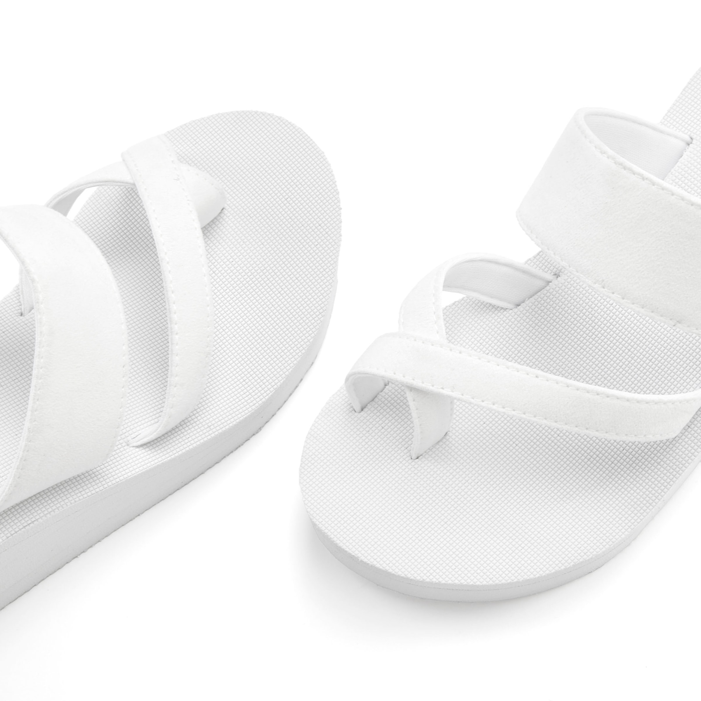 Venice Beach Zehentrenner »Sommerschuh, Pantolette, Sandale, Sandalette«, mit Keilabsatz aus wasserabweisendem Material besonders leicht VEGAN