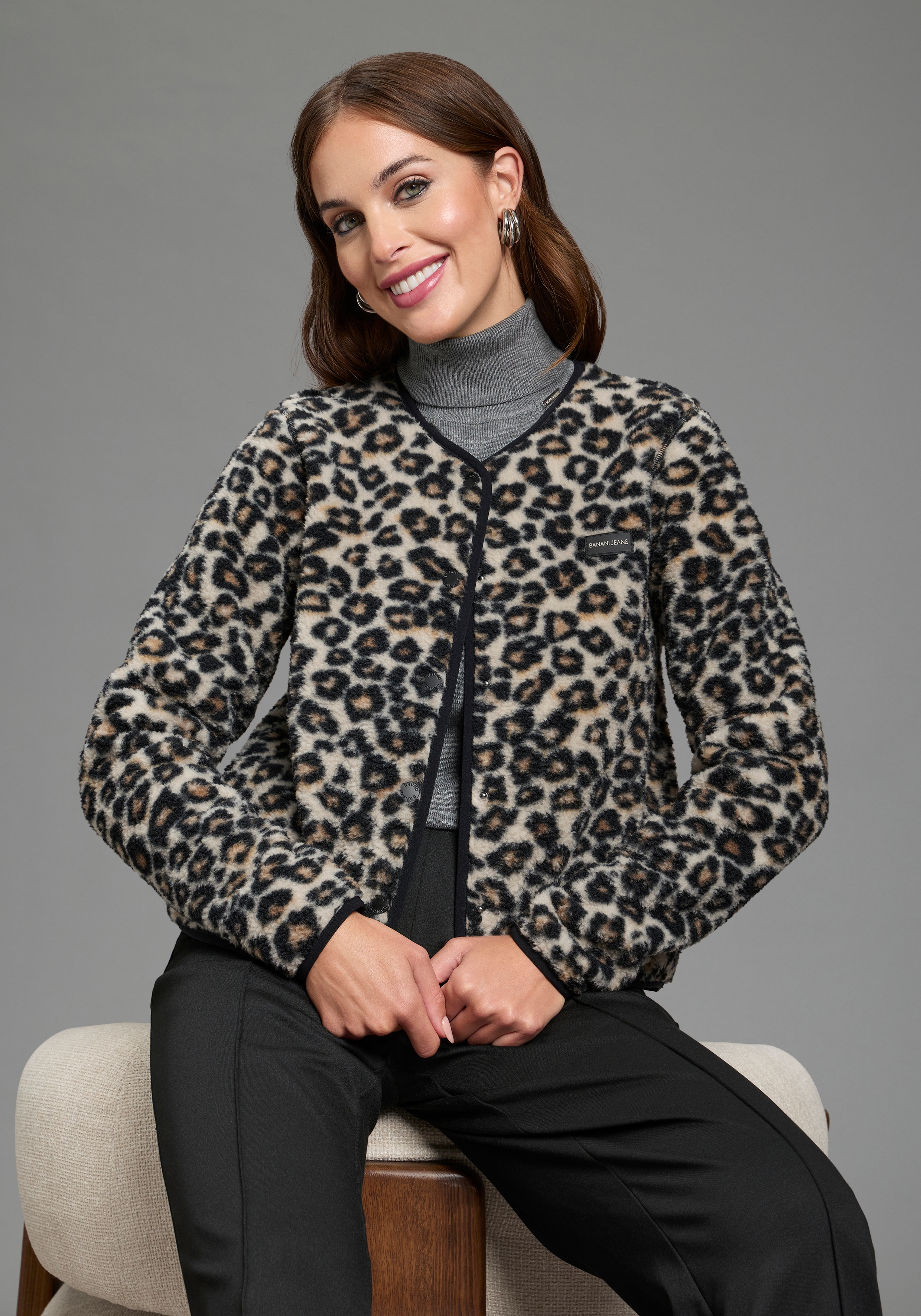 Bruno Banani Fleecejacke Teddy Fleece Flauschig mit Knöpfen bedruckt
