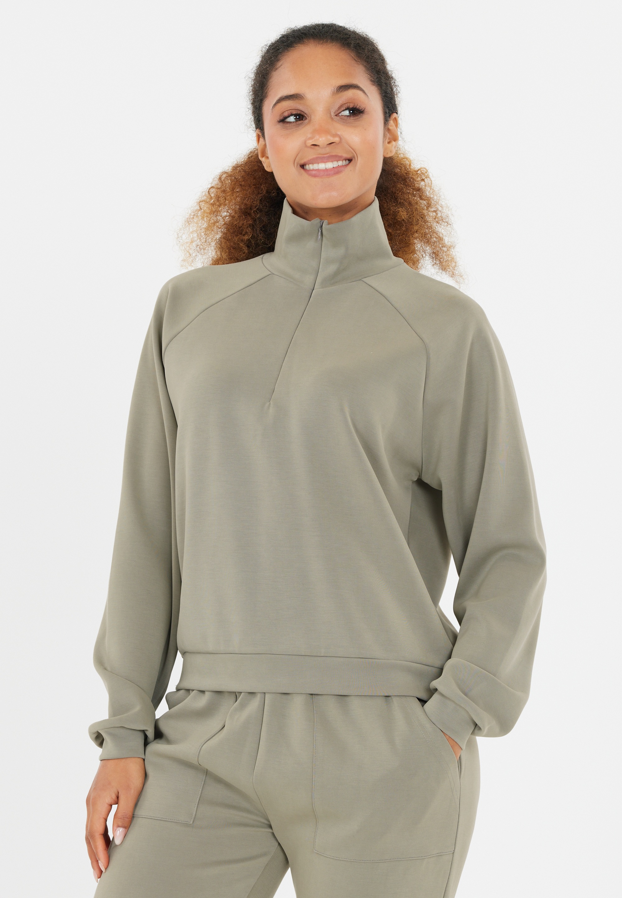 ATHLECIA Sweatshirt "Elania", mit atmungsaktivem Material