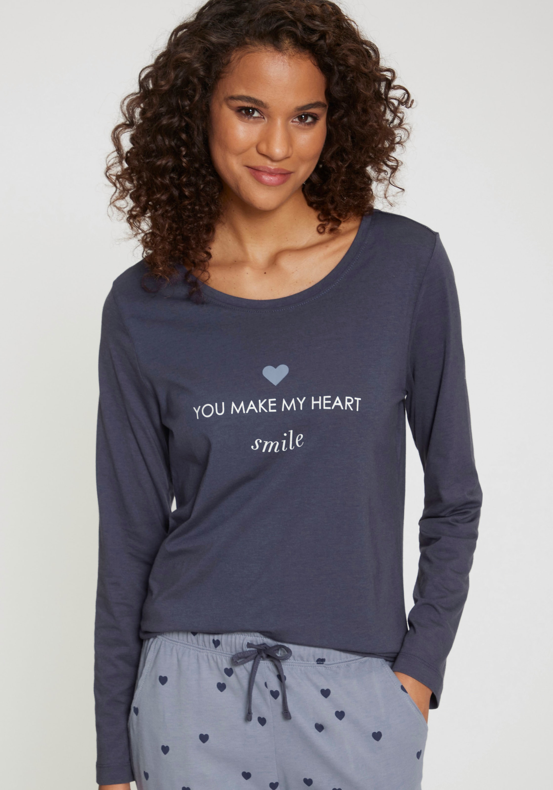 Vivance Dreams Pyjama, (2 tlg.), mit süßem Schrift-Aufdruck