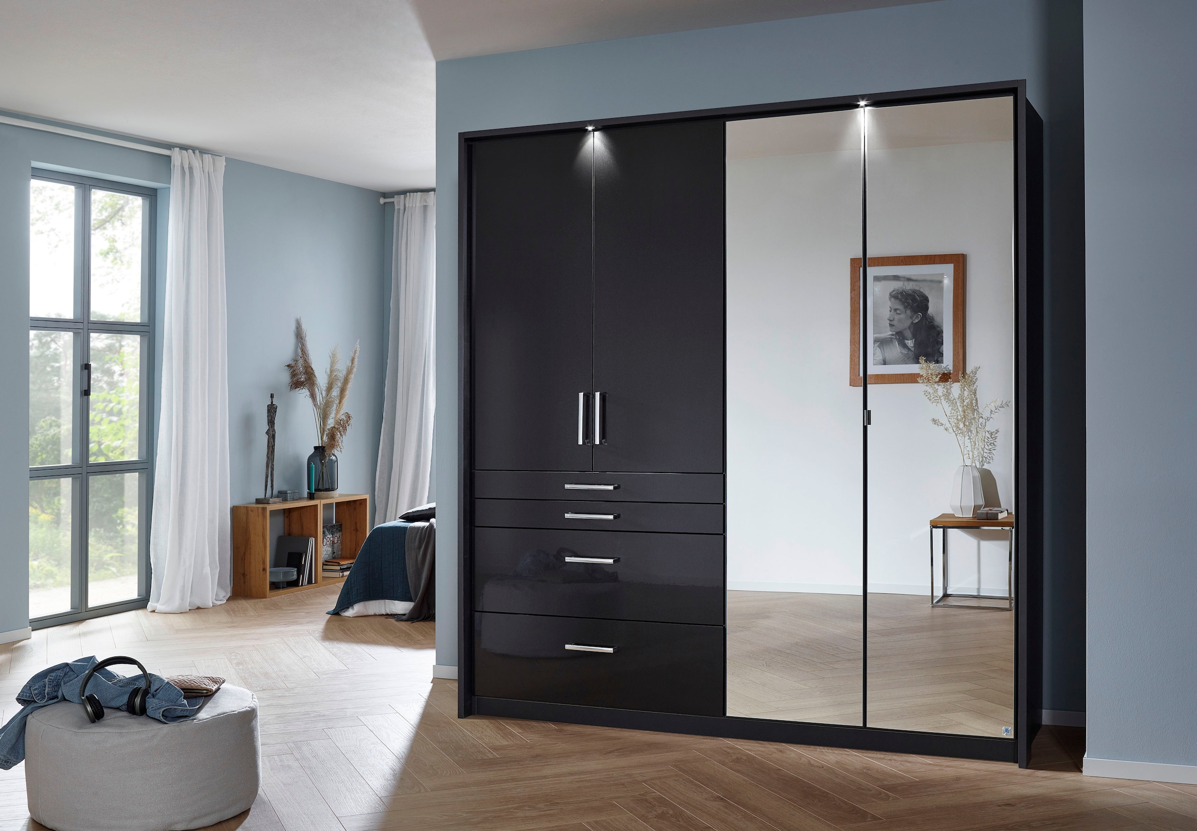 rauch Drehtürenschrank »Kleiderschrank Schrank Garderobe Garderobenschrank Topseller HOMBURG«, inkl. Passepartout, oberer Schubkasten mit Einteilung MADE IN GERMANY