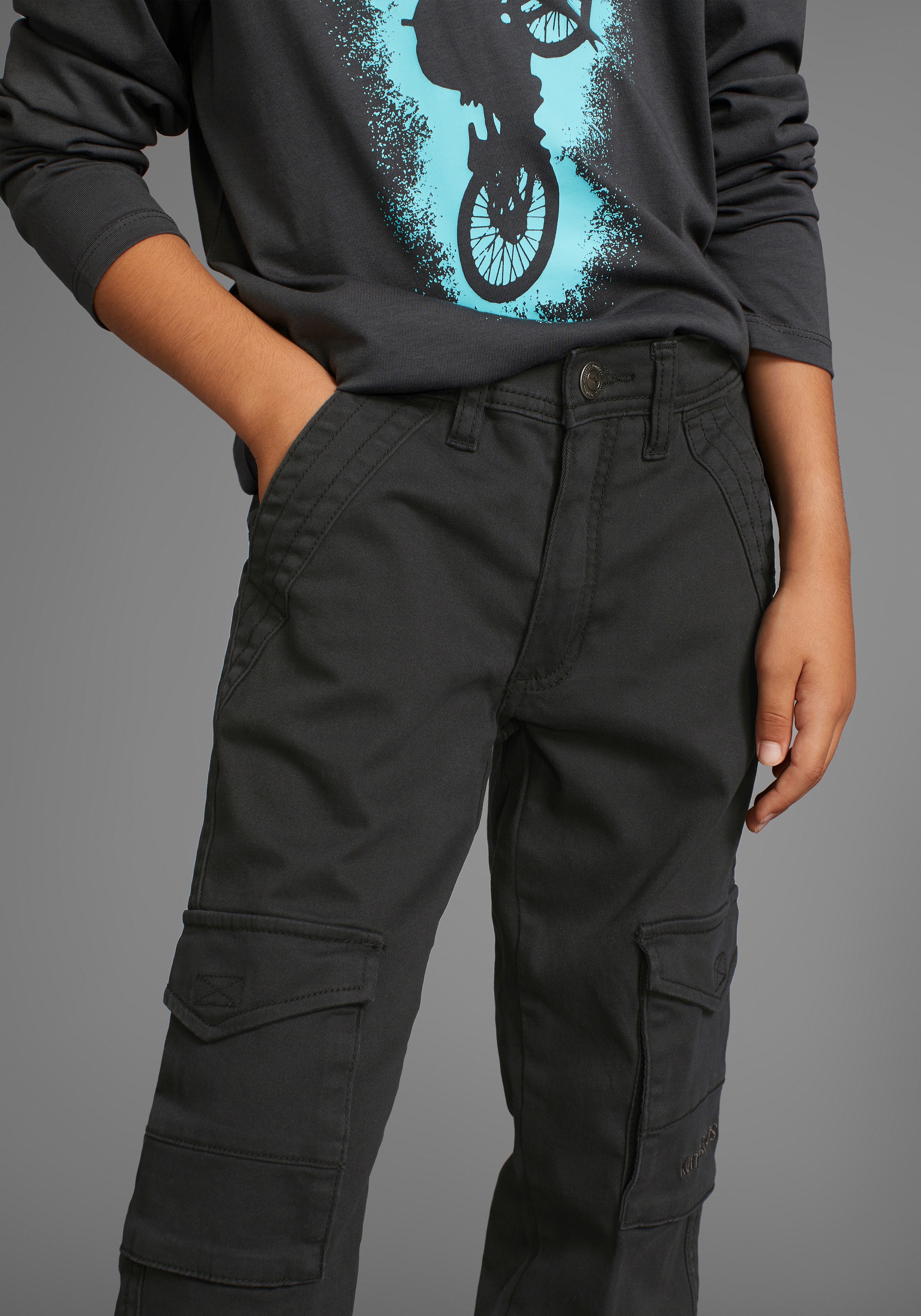 Thumbnail - KangaROOS Cargohose "Hose mit Cargotaschen", mit Logo-Stickerei