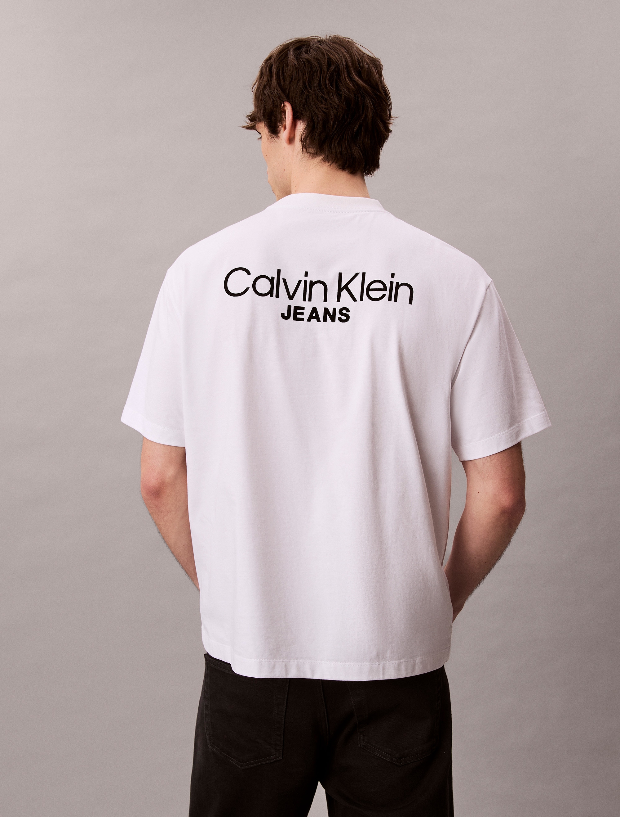 Calvin Klein Jeans T-Shirt »LOGO BACK PRINT T-SHIRT« Mit Rundhalsausschnitt, regular fit